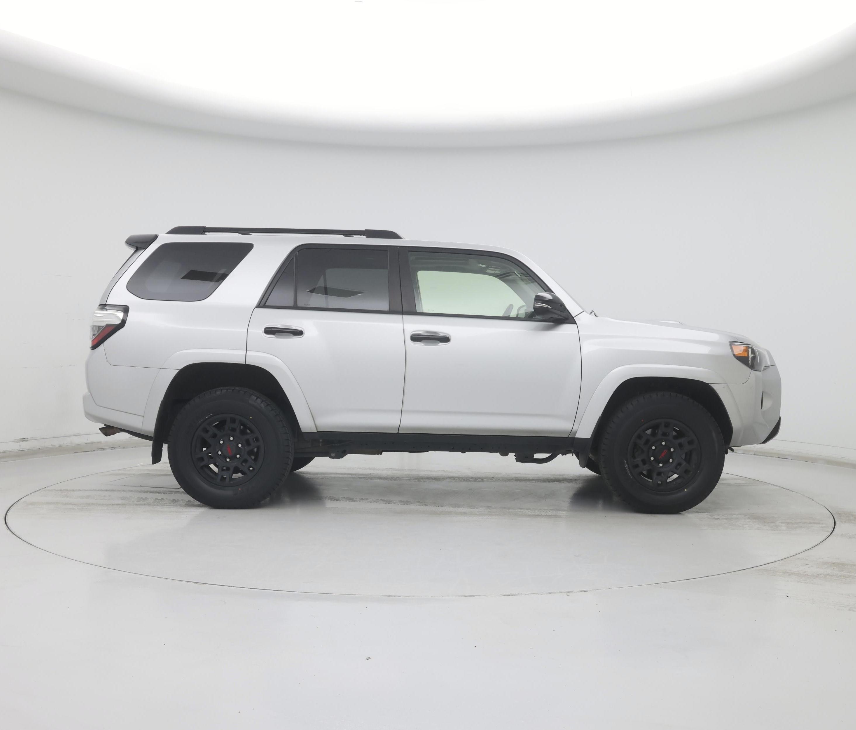 Thumbnail: 2021 Toyota 4Runner - 7