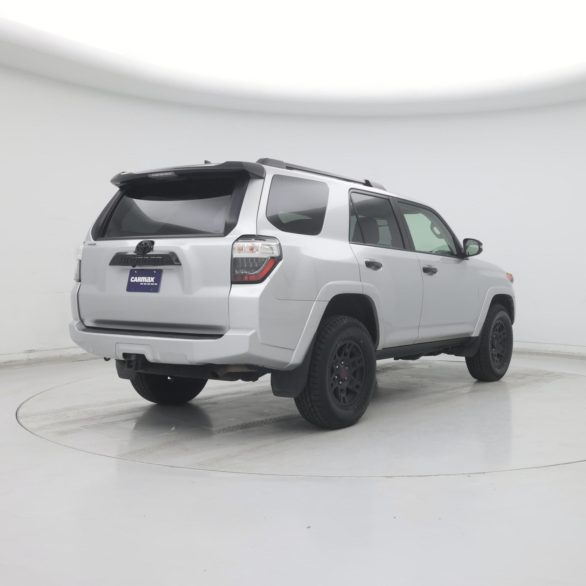 Thumbnail: 2021 Toyota 4Runner - 8