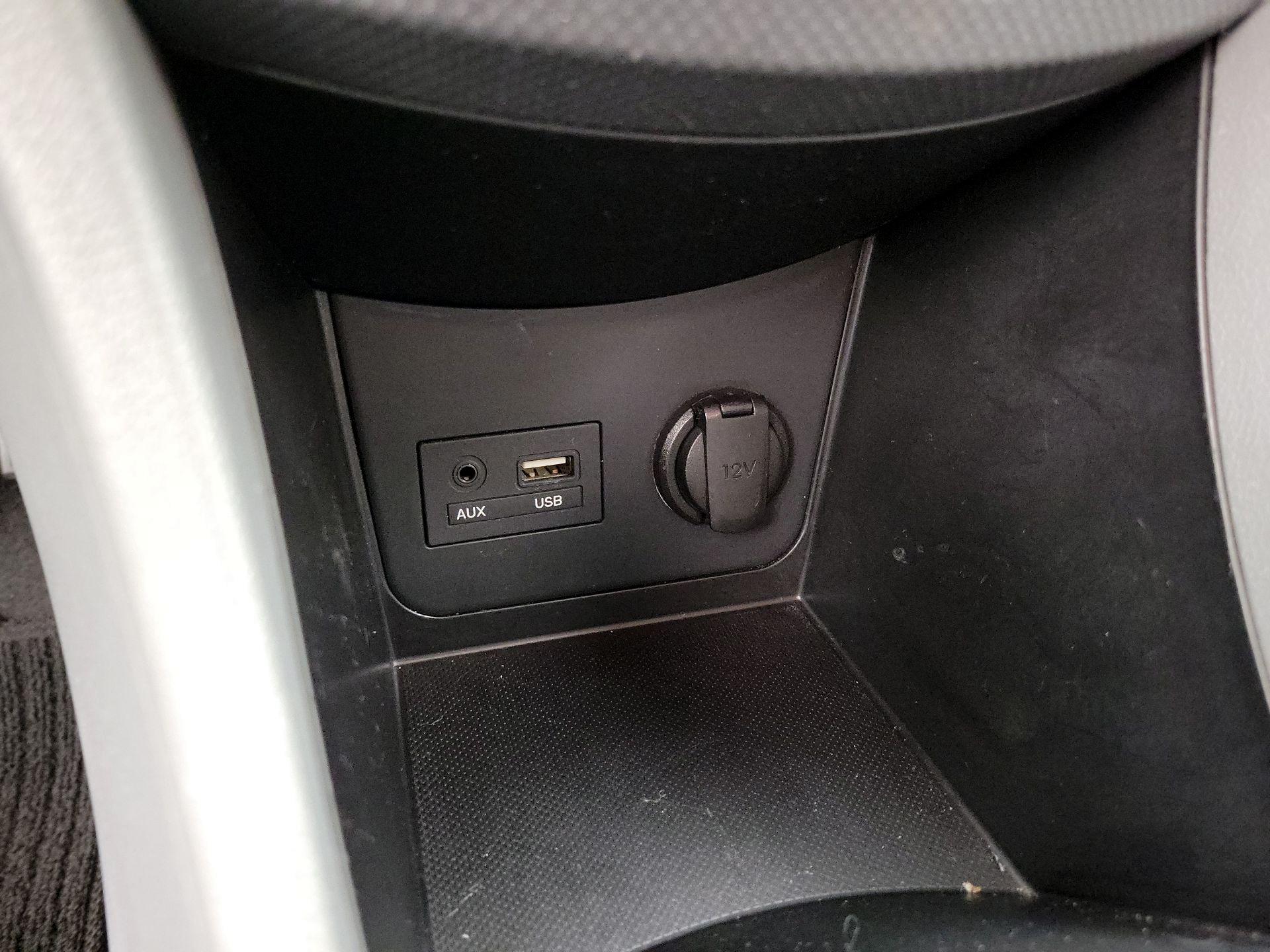 Thumbnail: 2014 Hyundai Accent - 17