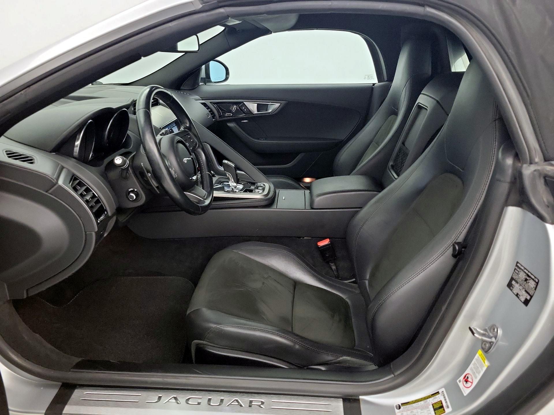 Thumbnail: 2017 Jaguar F-Type - 11