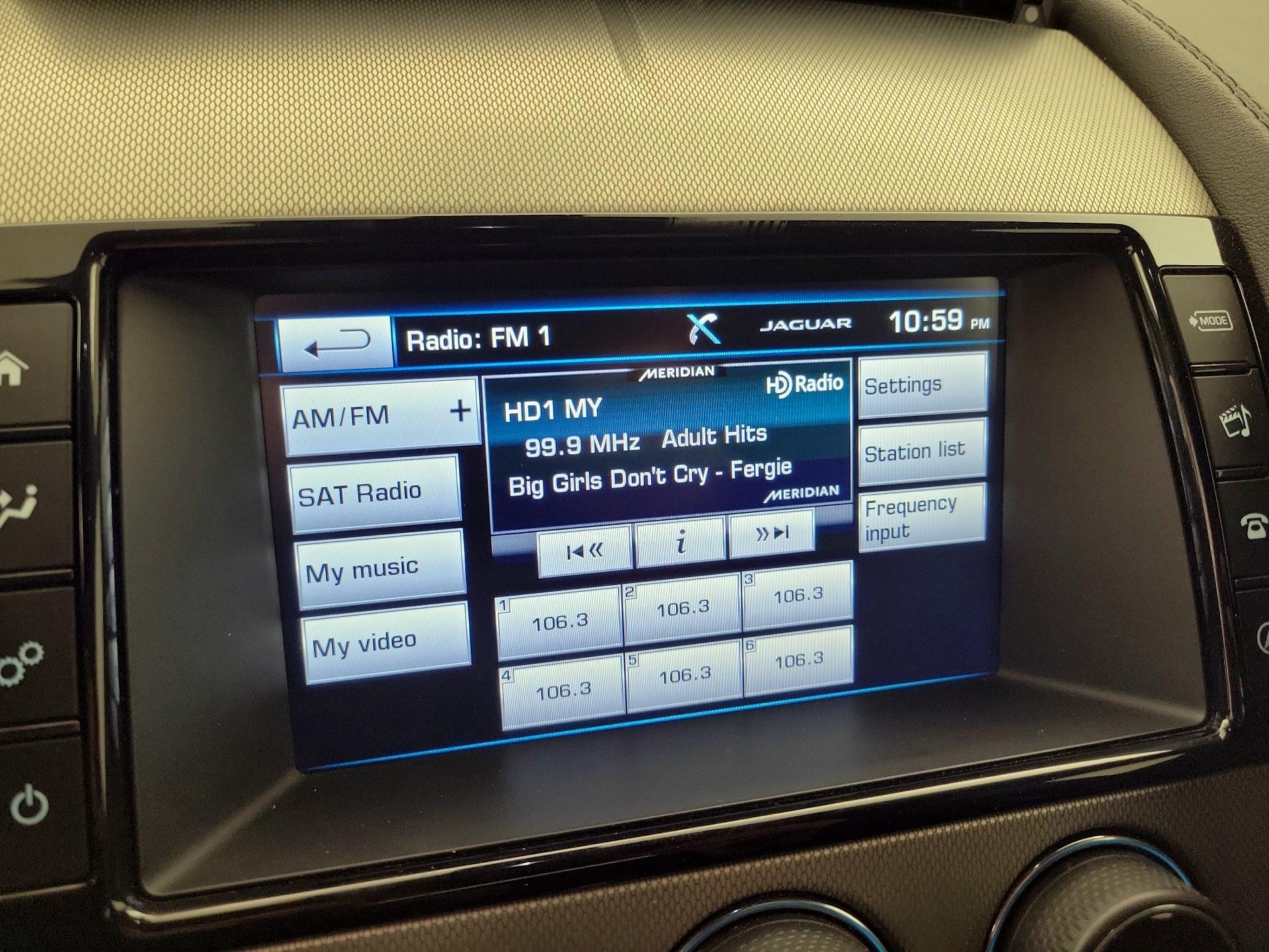 Thumbnail: 2017 Jaguar F-Type - 15