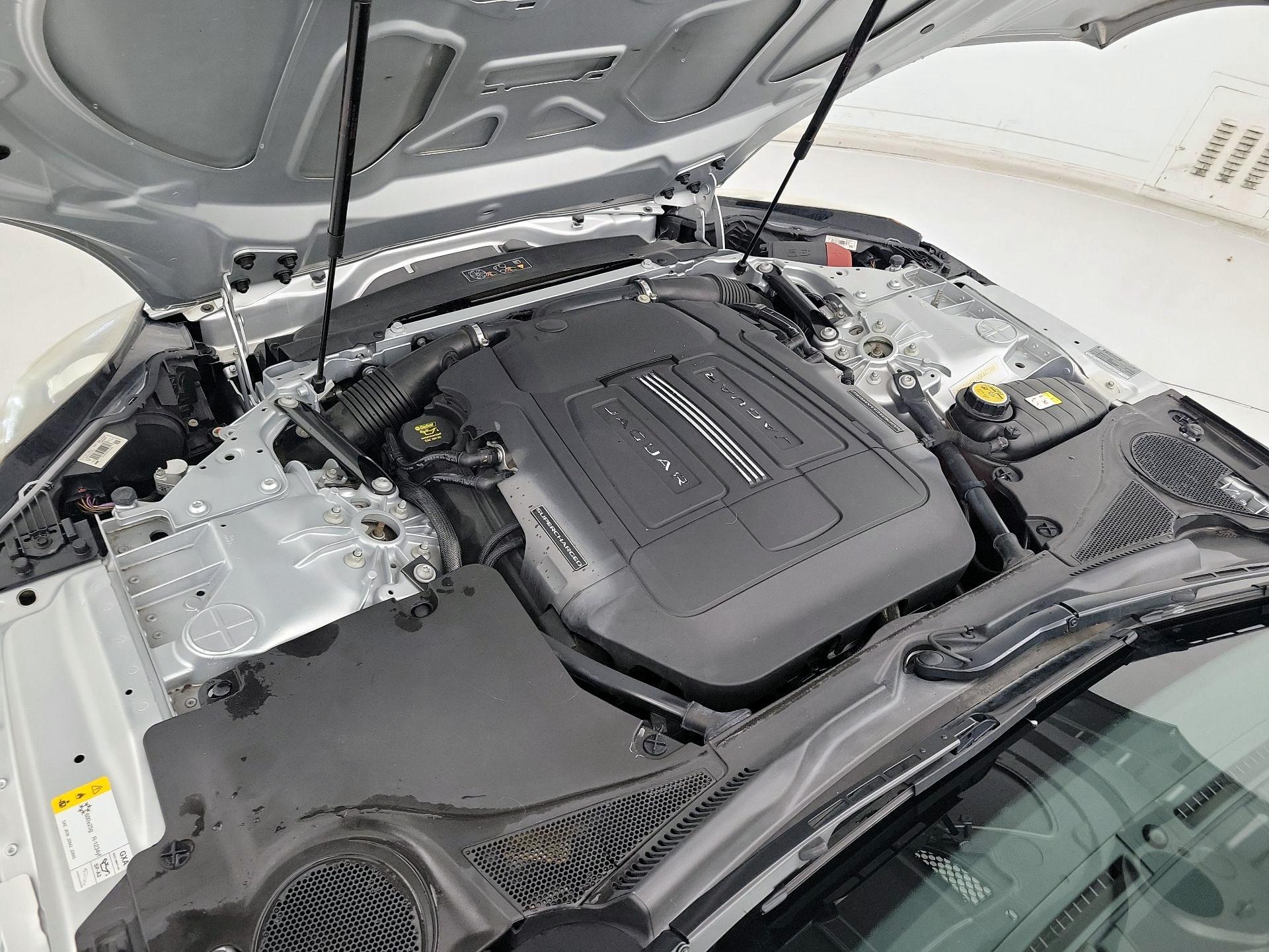 Thumbnail: 2017 Jaguar F-Type - 20