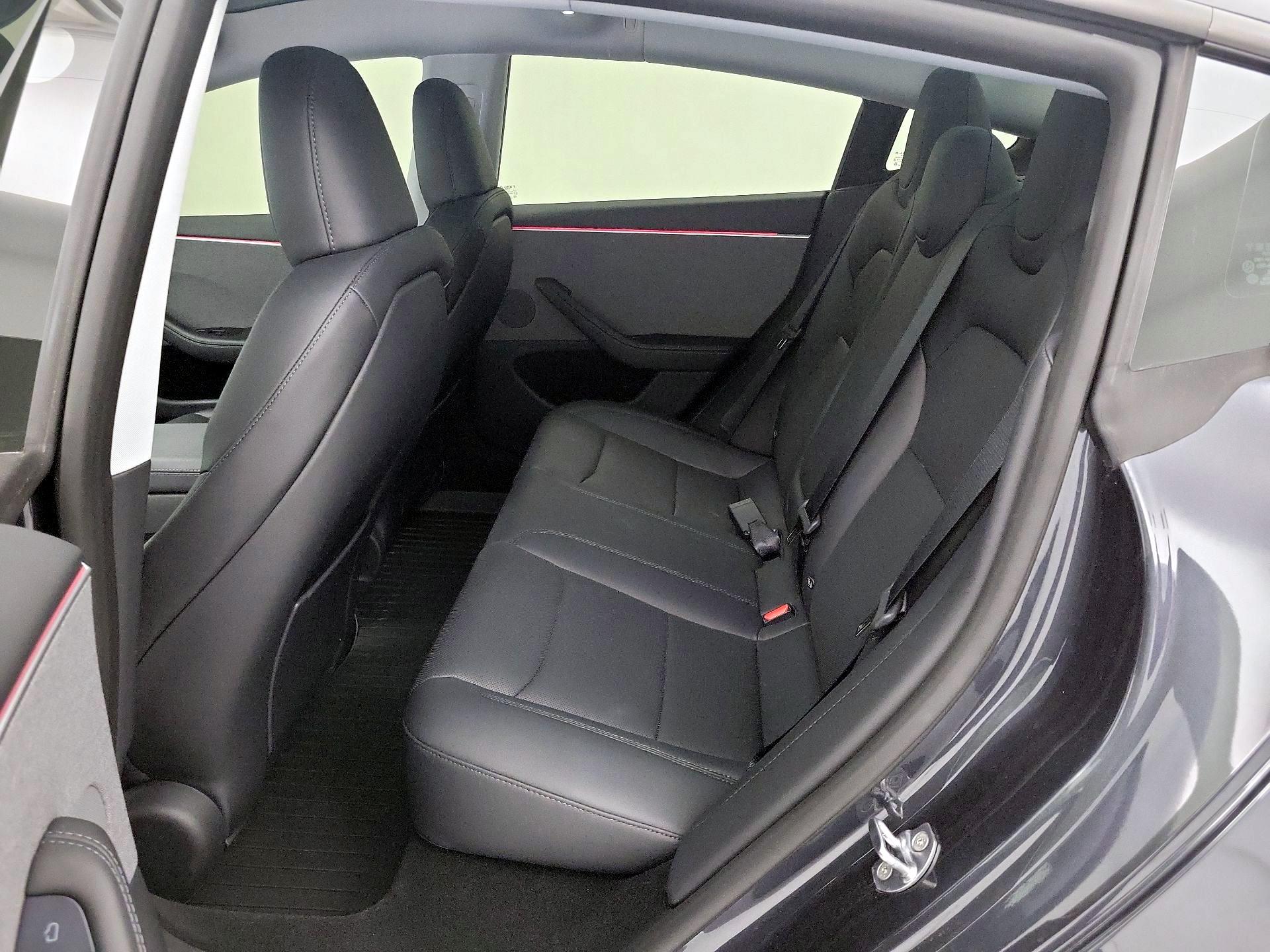 Thumbnail: 2025 Tesla Model 3 - 18