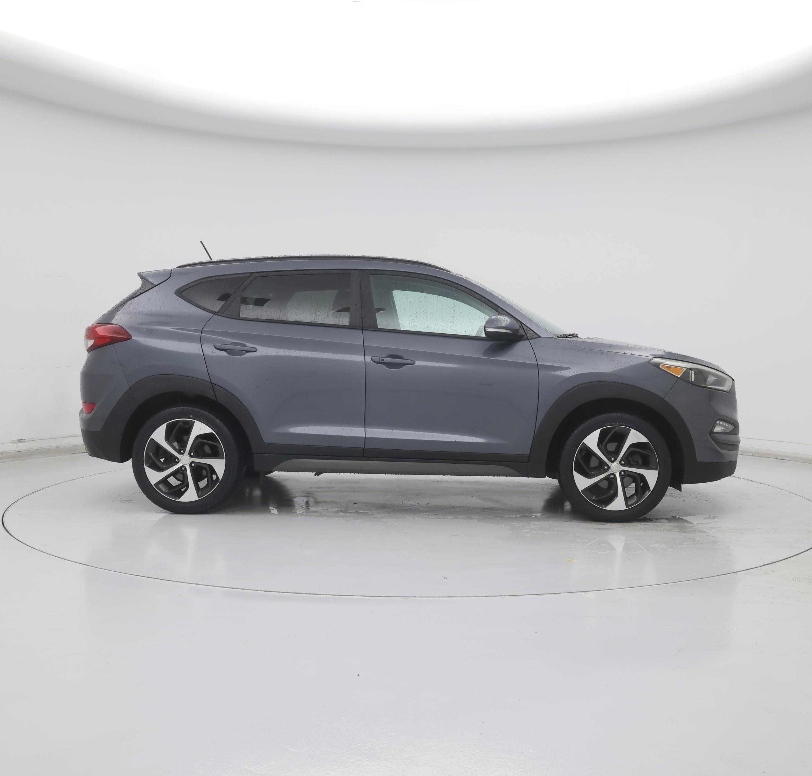 Thumbnail: 2016 Hyundai Tucson - 7