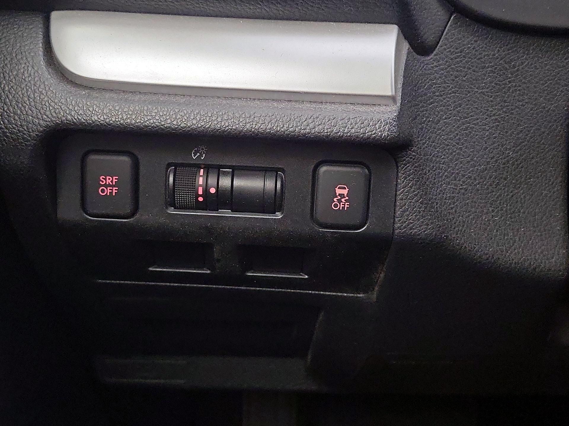 Thumbnail: 2016 Subaru Impreza - 13