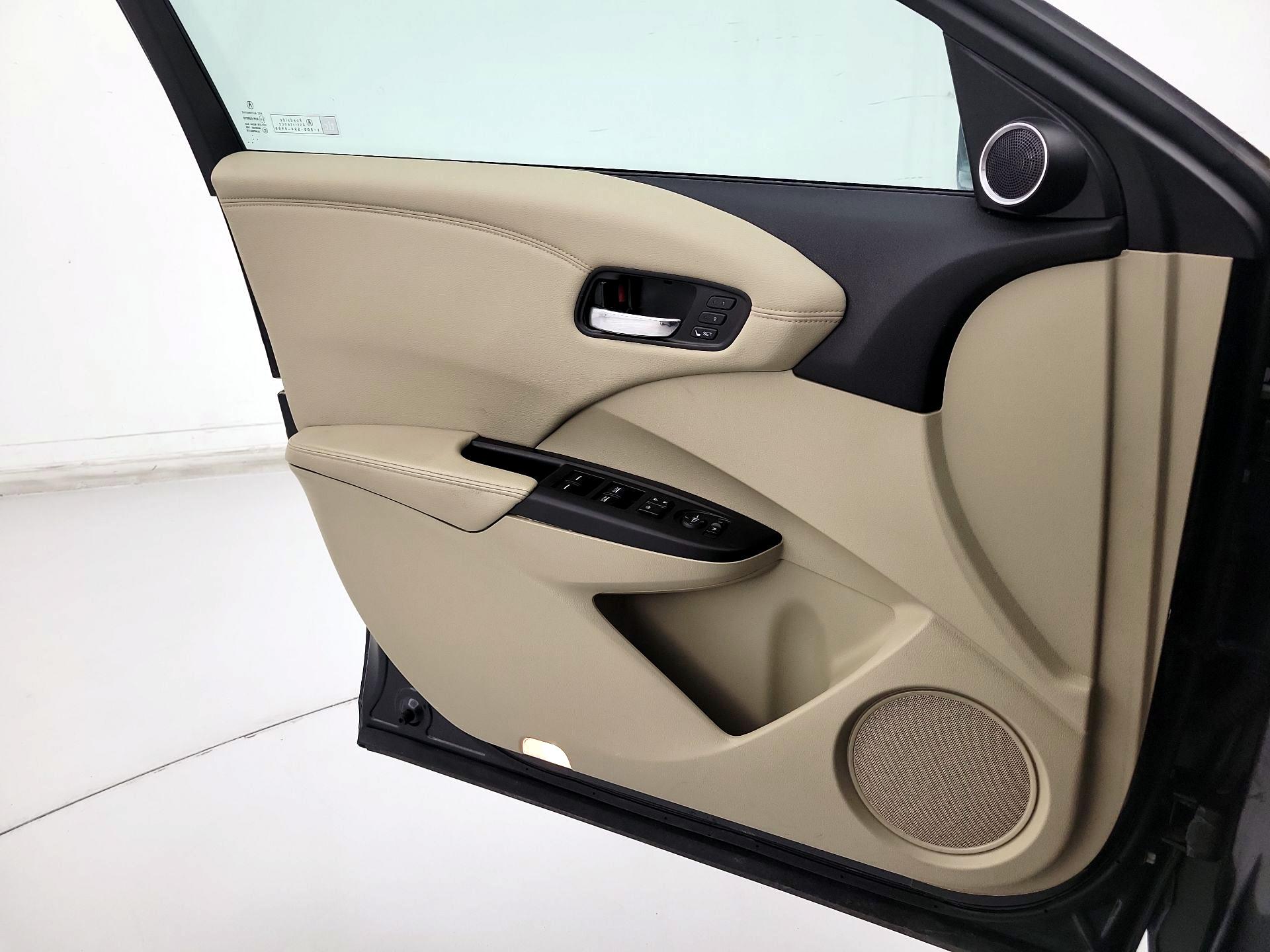 Thumbnail: 2015 Acura RDX - 12