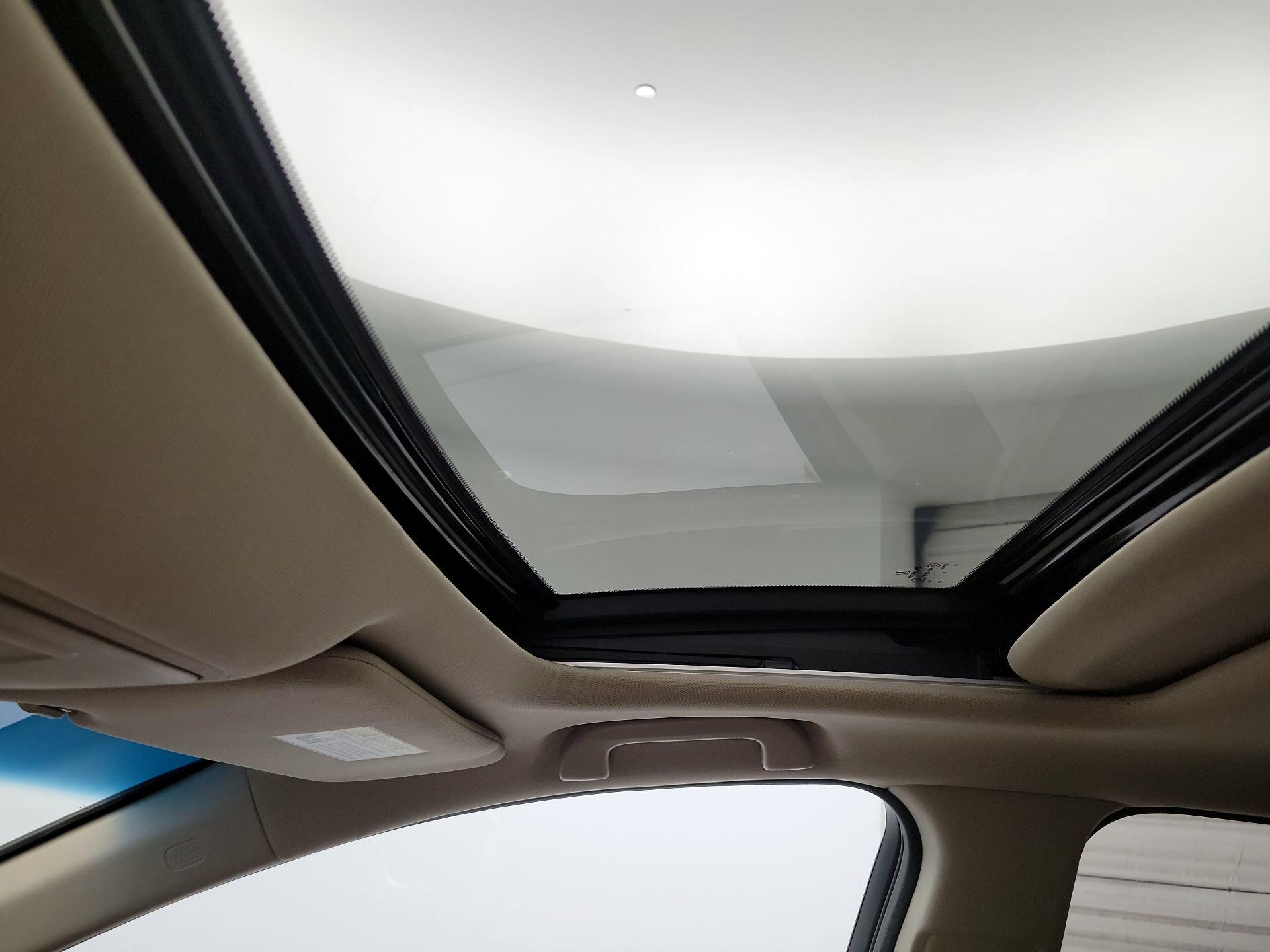 Thumbnail: 2015 Acura RDX - 19