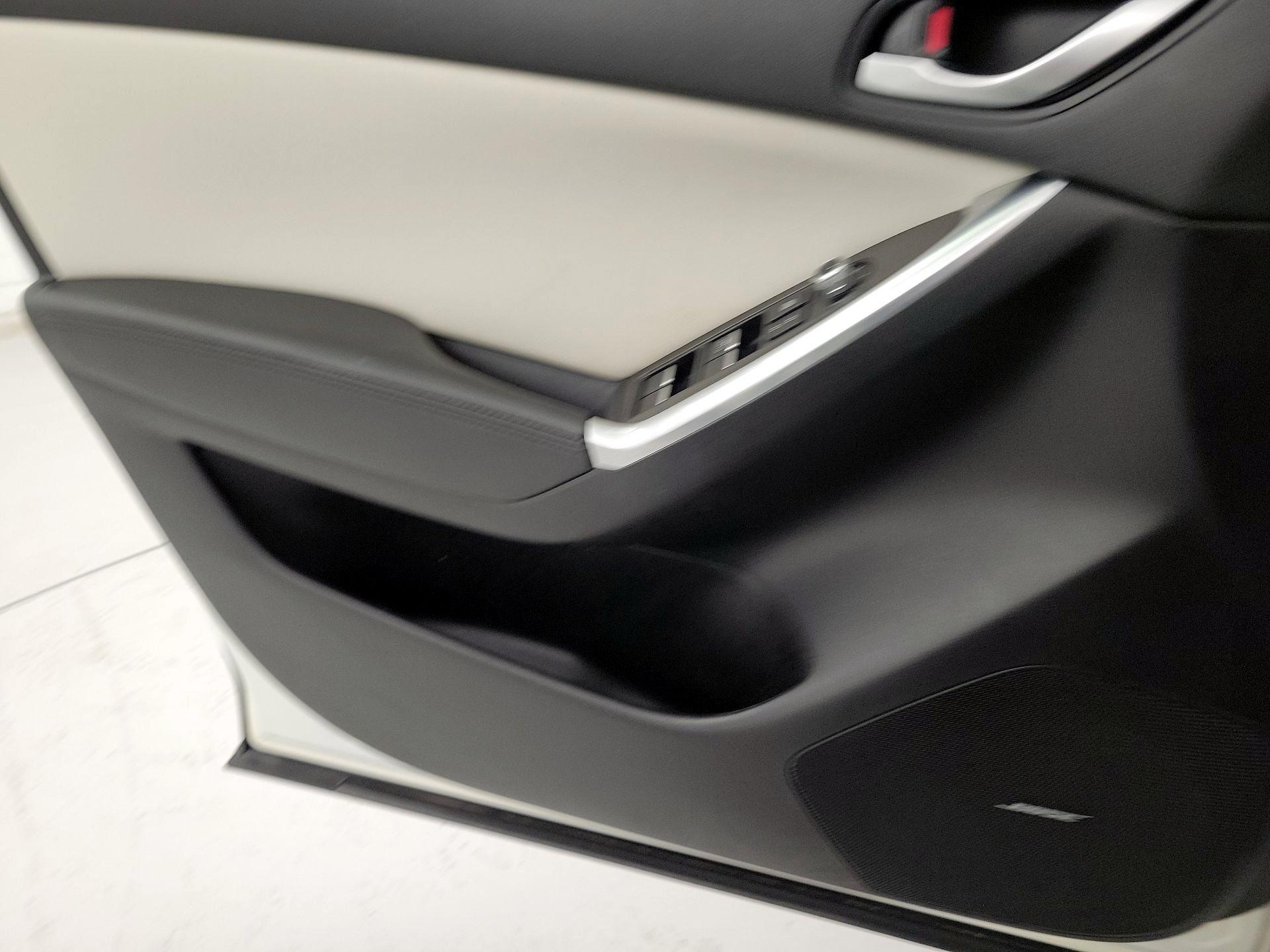 Thumbnail: 2016 Mazda CX-5 - 12