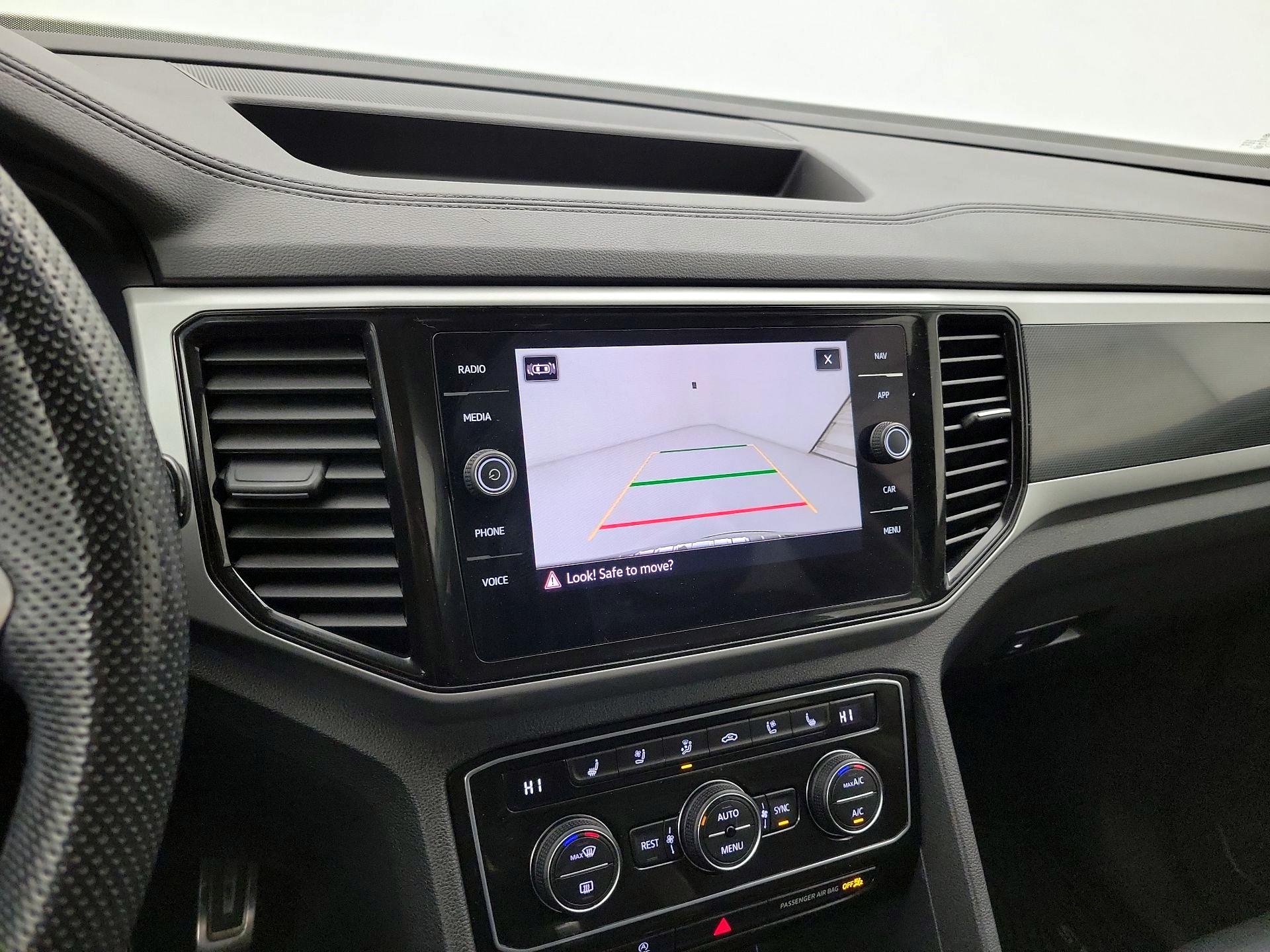 Thumbnail: 2023 Volkswagen Atlas - 15