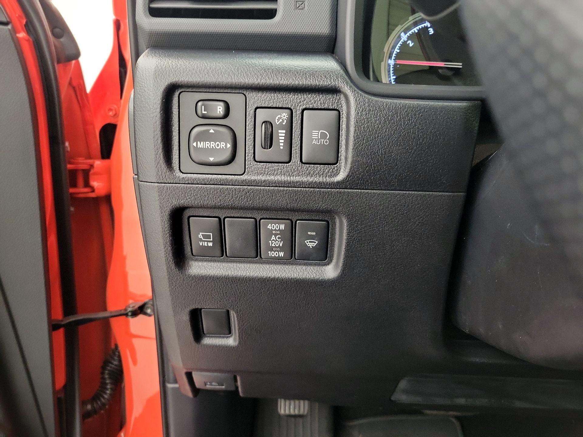 Thumbnail: 2023 Toyota 4Runner - 13