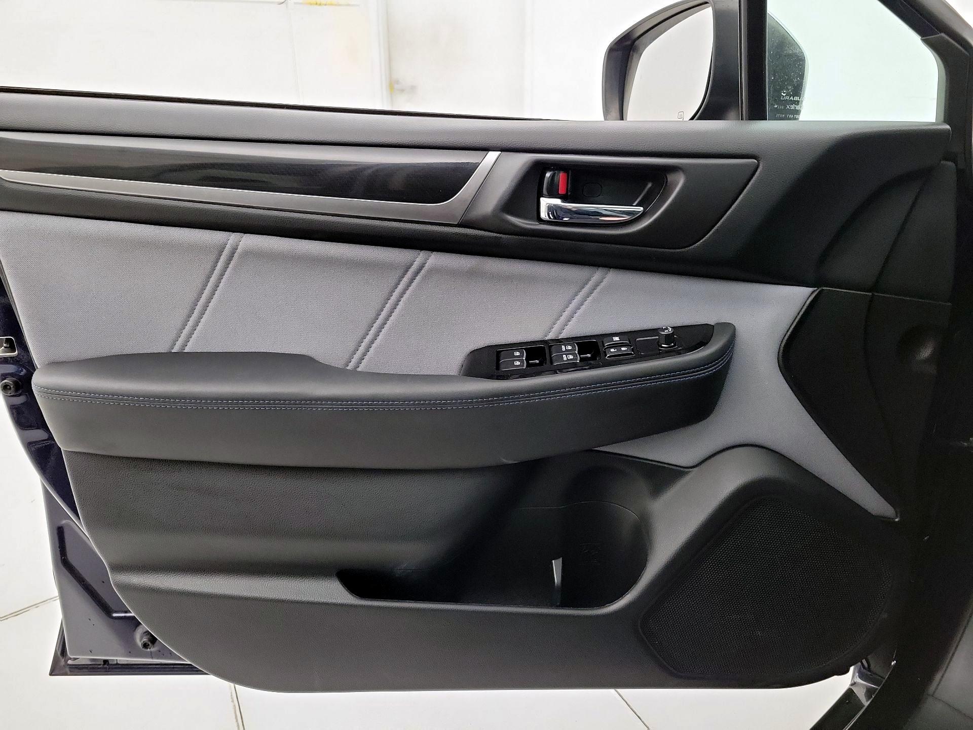 Thumbnail: 2018 Subaru Legacy - 12