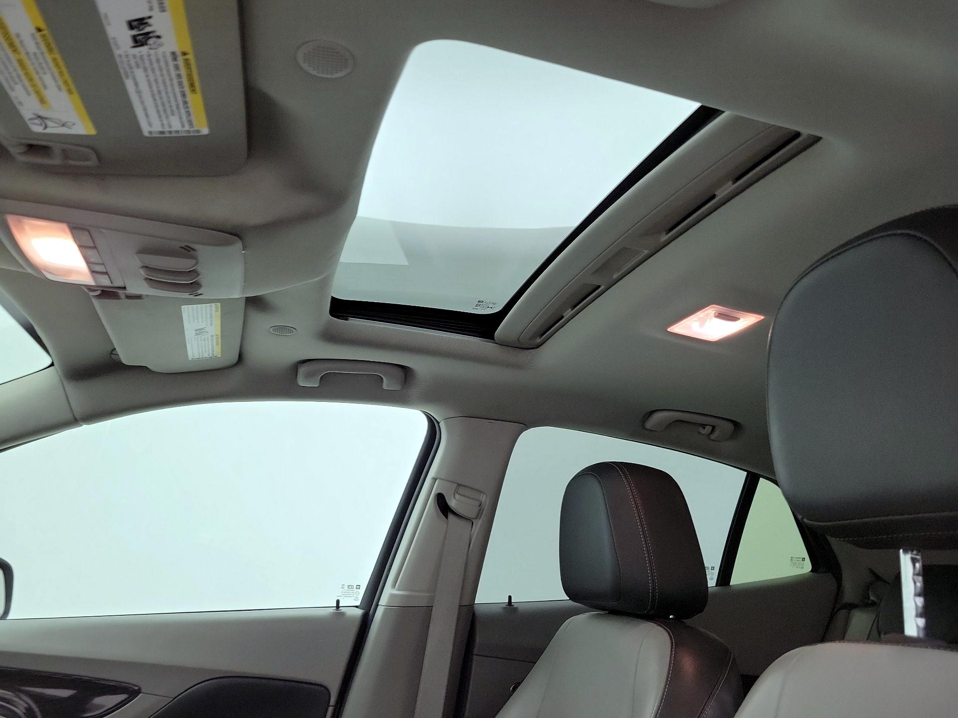 Thumbnail: 2015 Buick Encore - 19