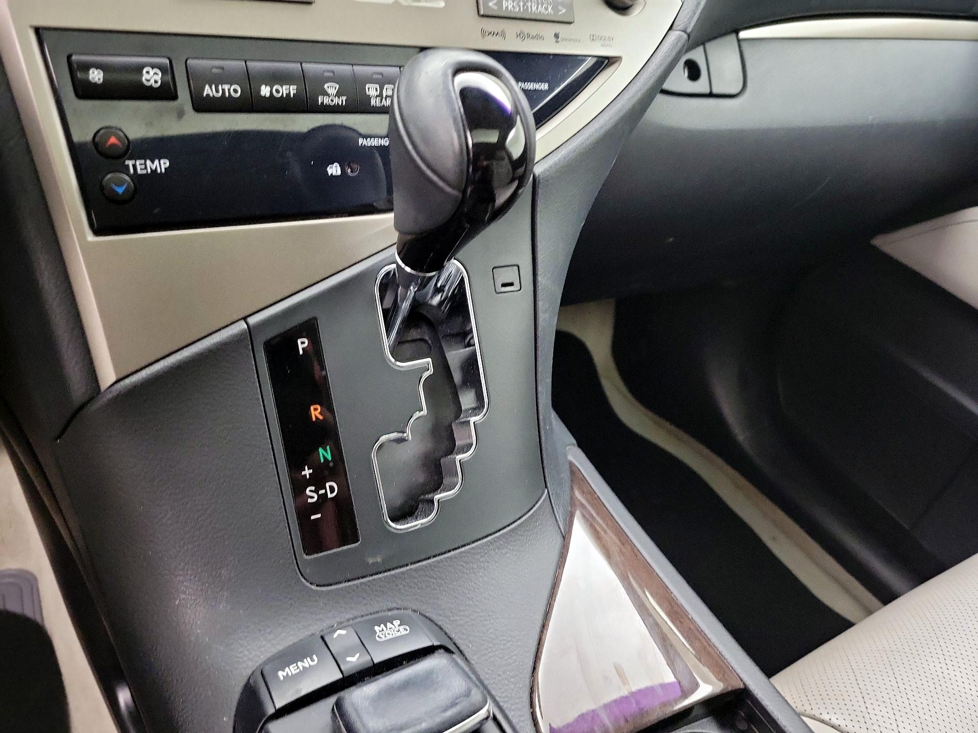 Thumbnail: 2015 Lexus RX - 18