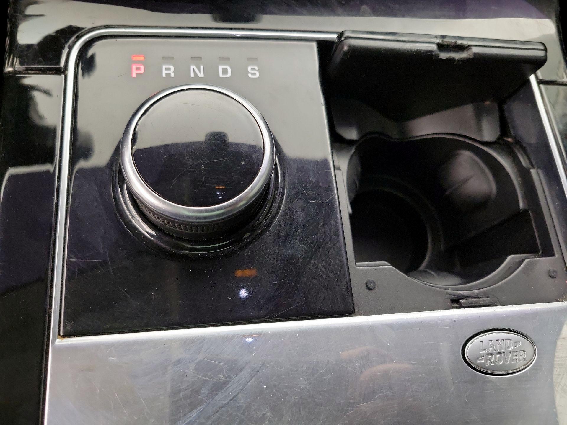 Thumbnail: 2018 Land Rover Range Rover Velar - 18