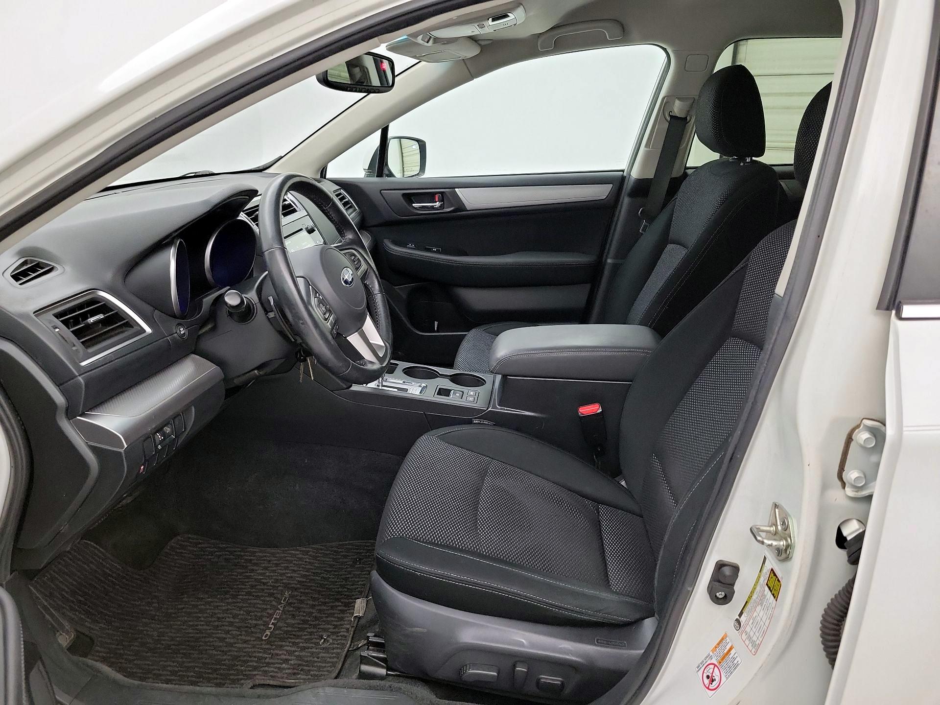 Thumbnail: 2015 Subaru Outback - 11