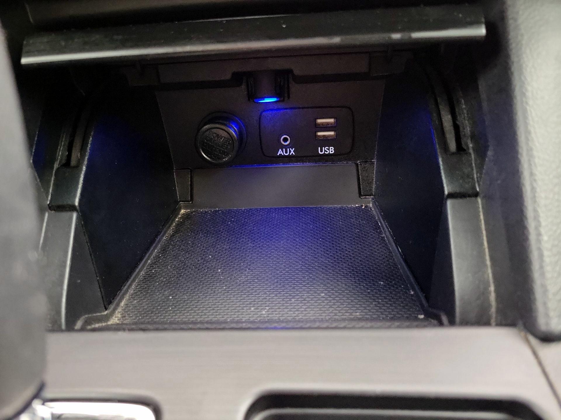 Thumbnail: 2015 Subaru Outback - 18