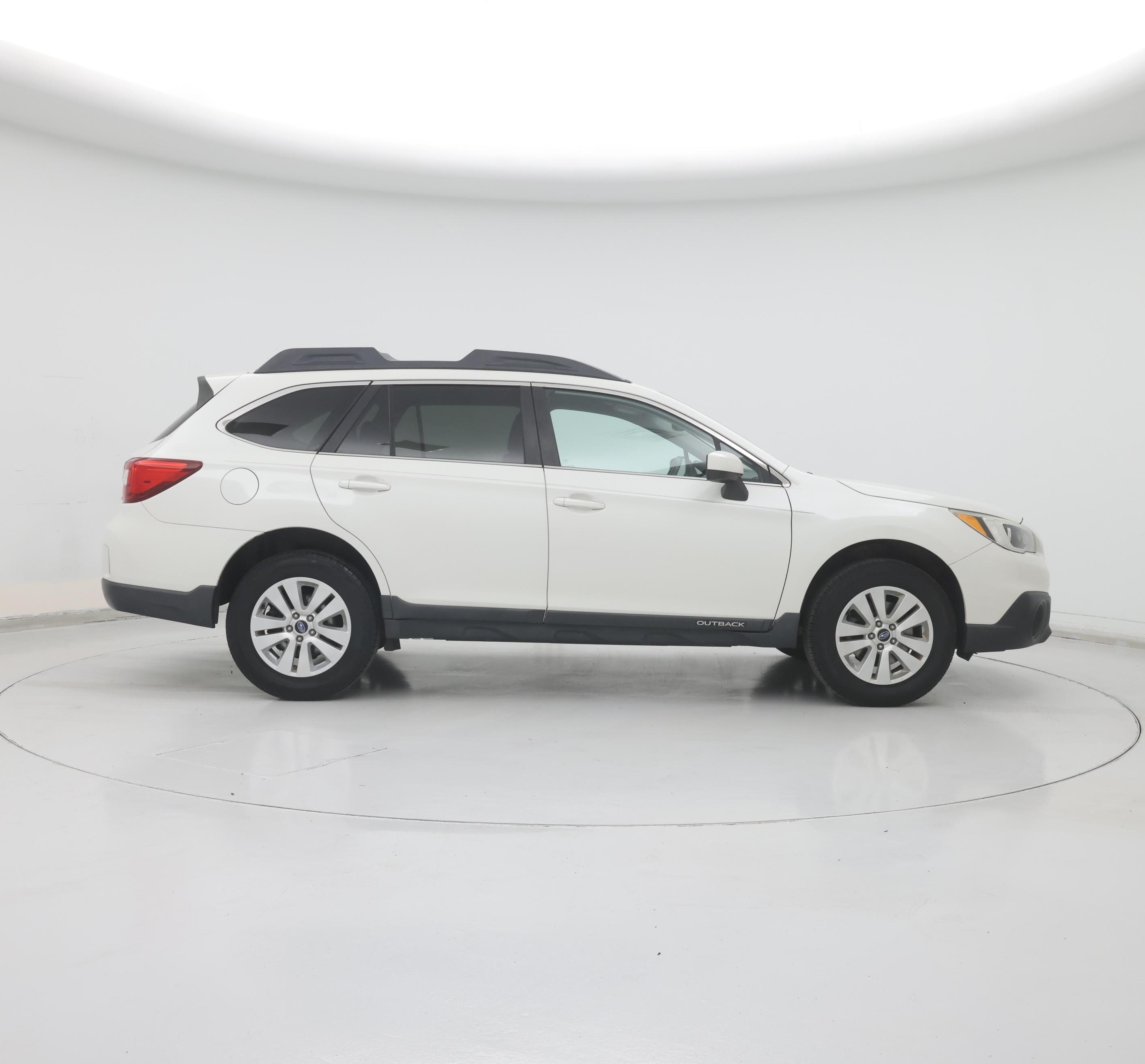 Thumbnail: 2015 Subaru Outback - 7