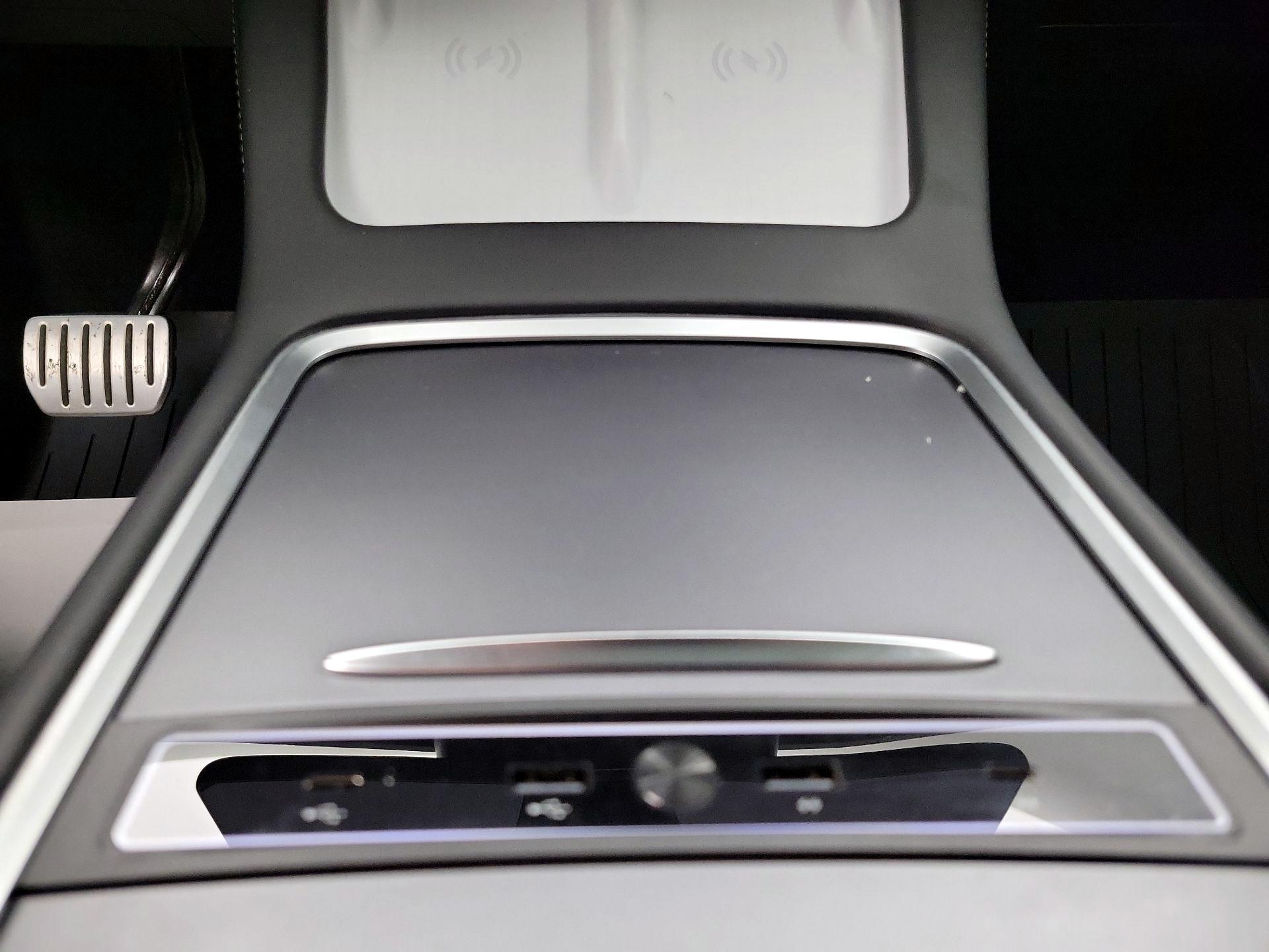 Thumbnail: 2023 Tesla Model Y - 18