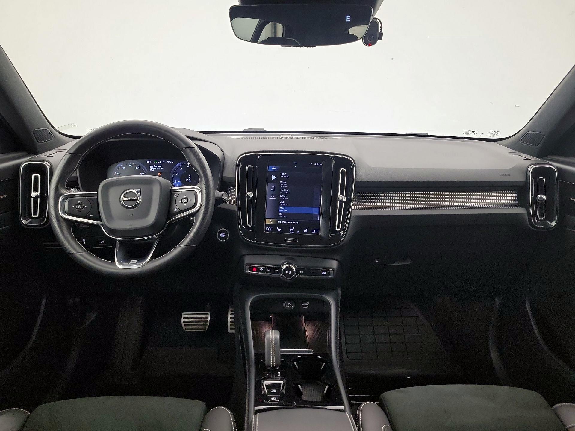 Thumbnail: 2020 Volvo XC40 - 9