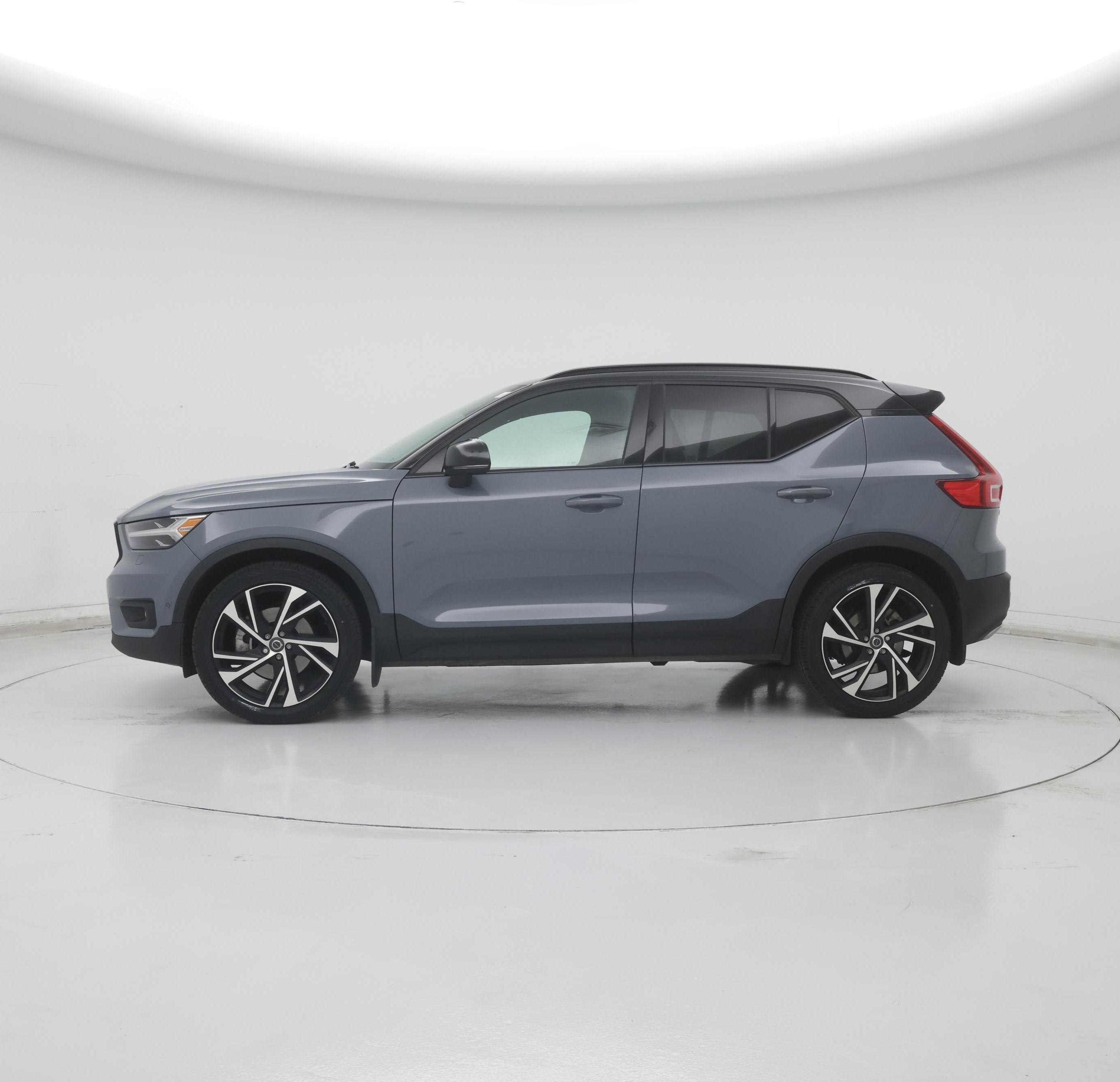 Thumbnail: 2020 Volvo XC40 - 3