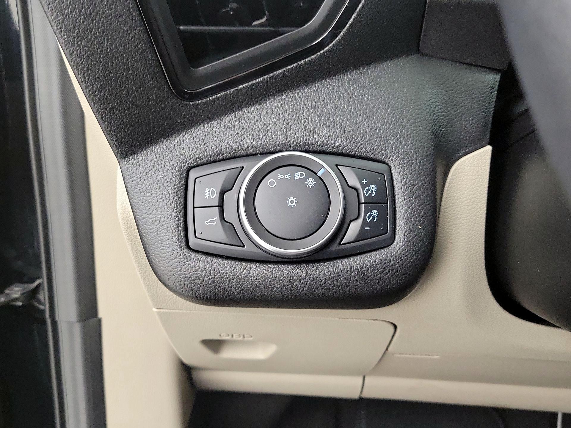 Thumbnail: 2018 Ford Escape - 13