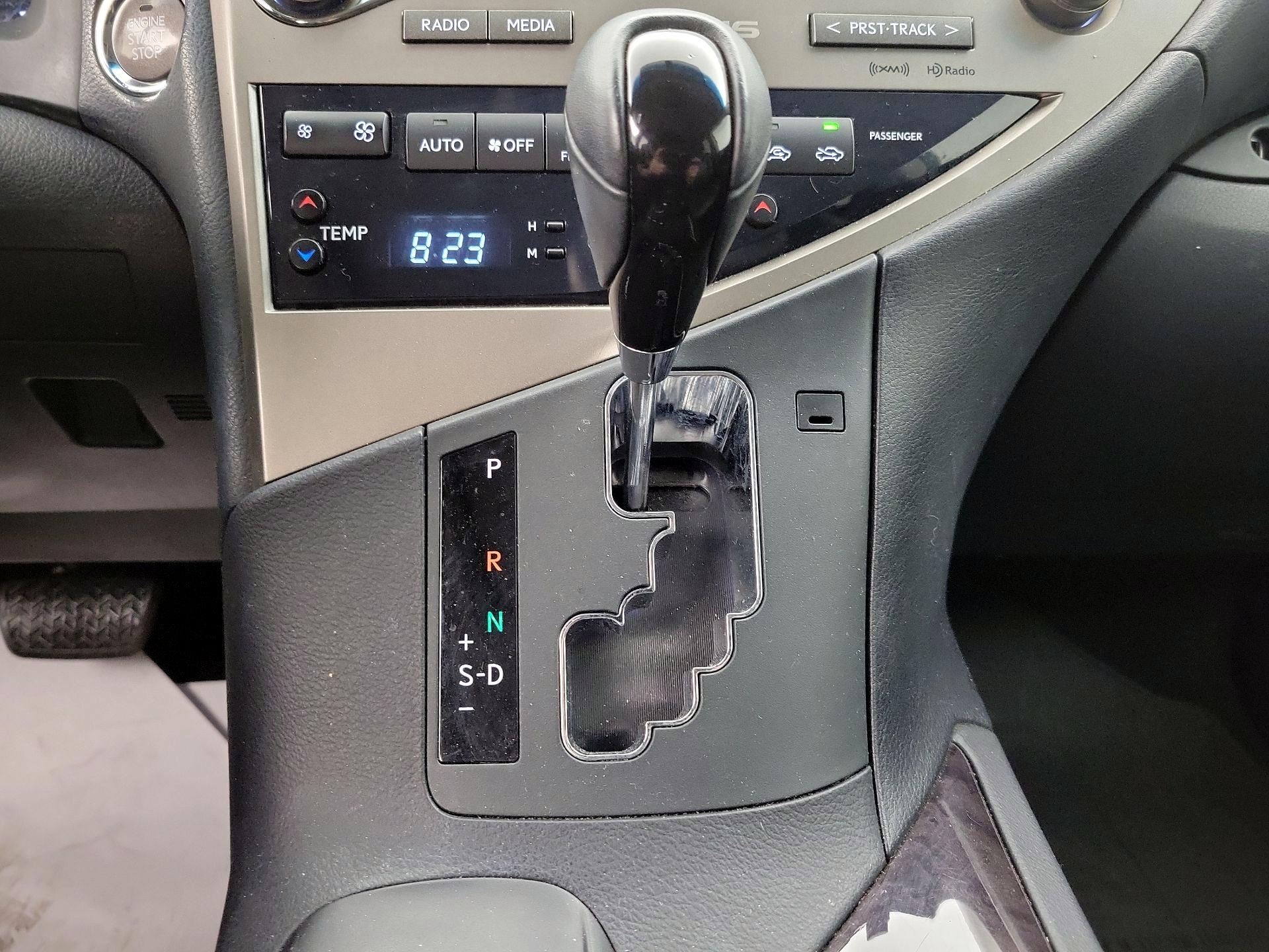 Thumbnail: 2015 Lexus RX - 17