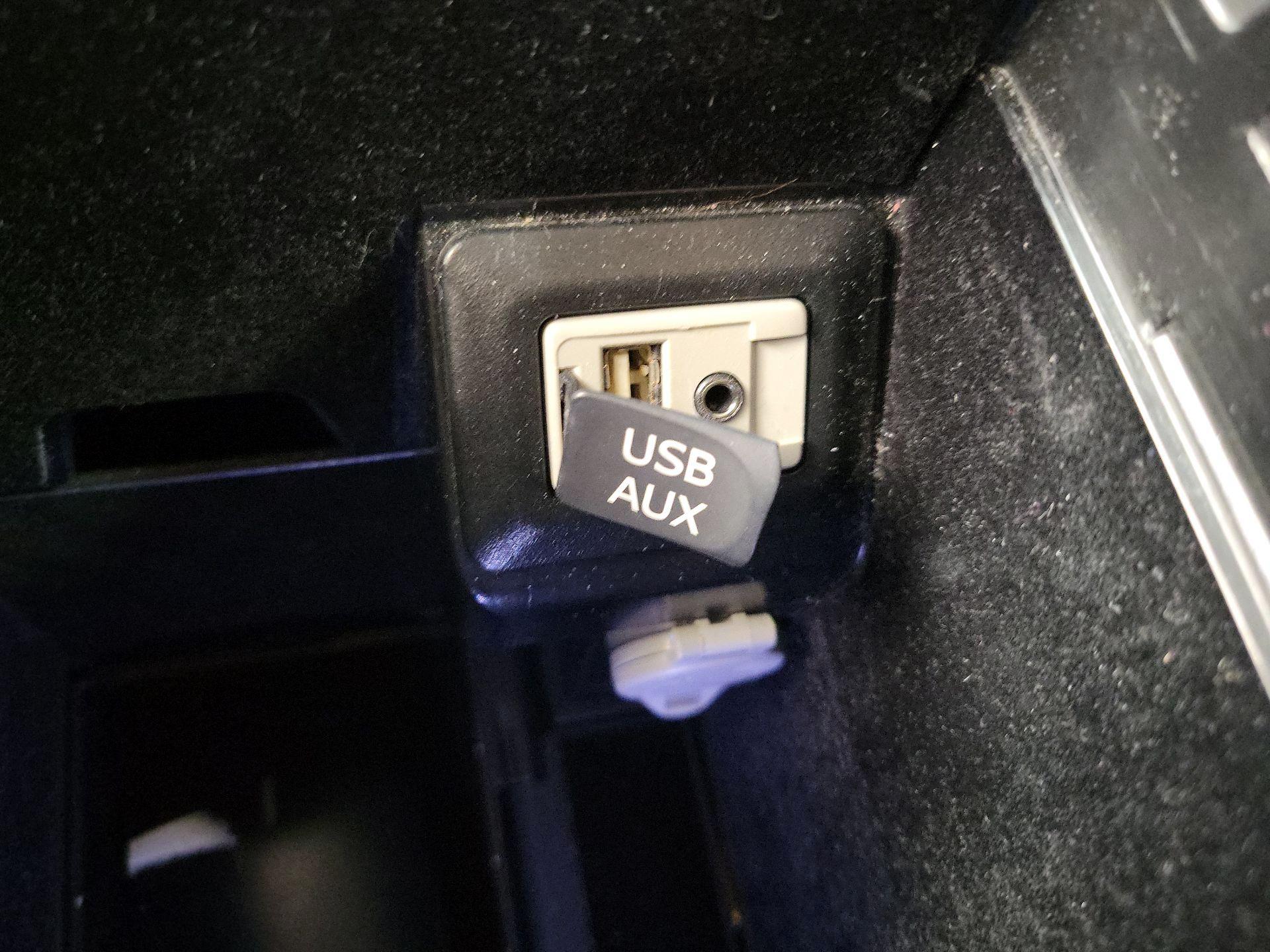 Thumbnail: 2015 Lexus RX - 18