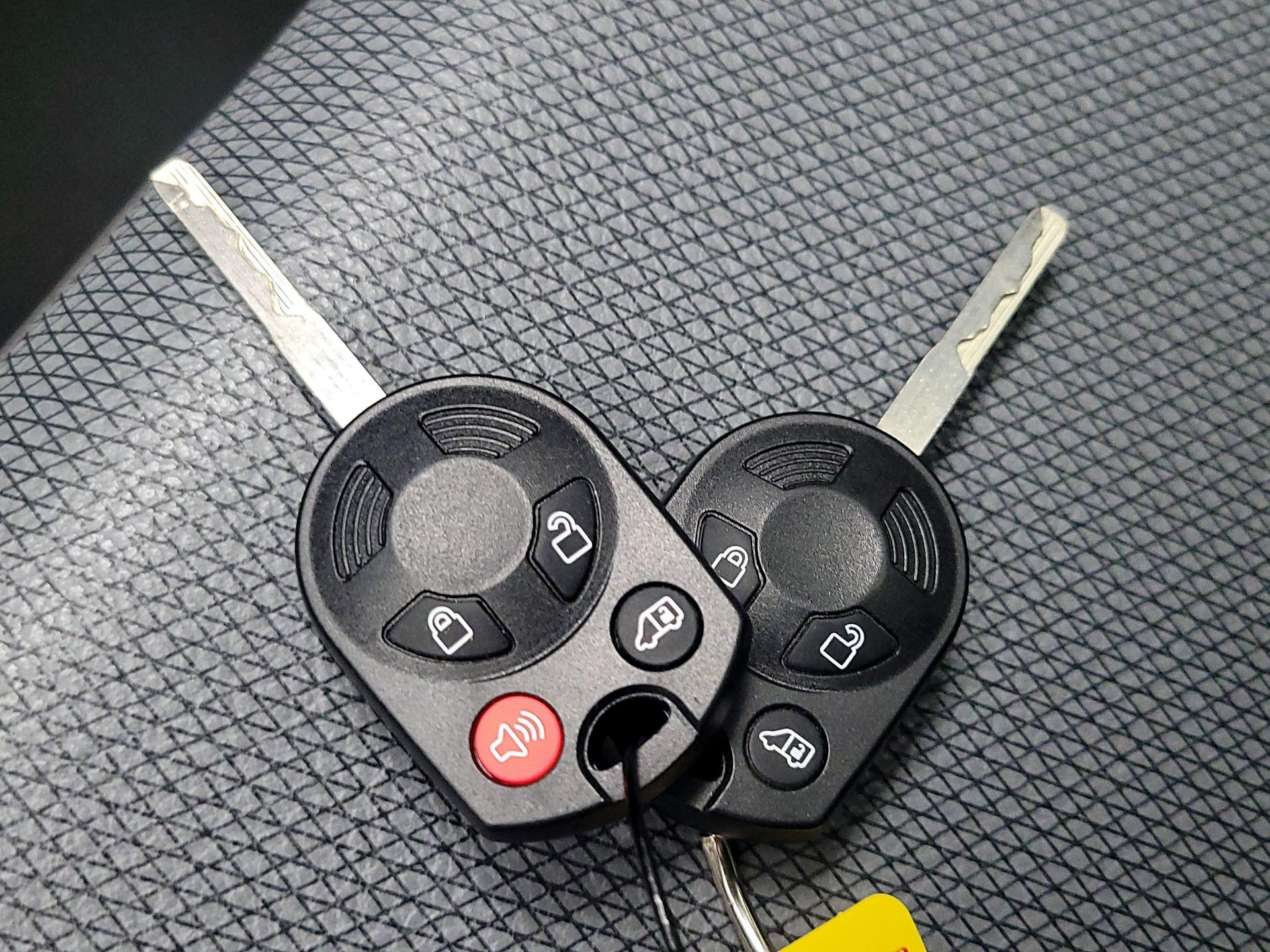 Thumbnail: 2015 Ford Transit Series - 20