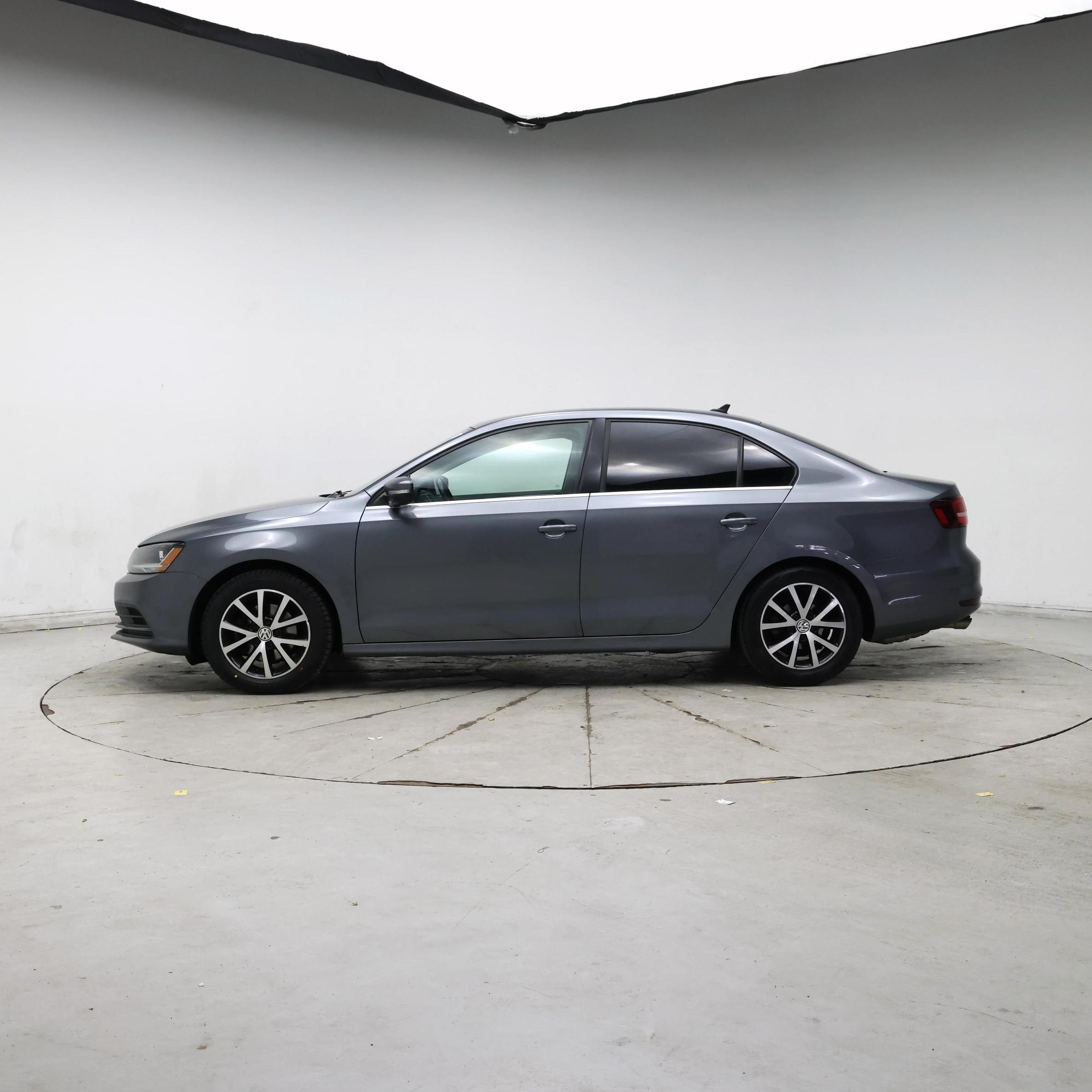 Thumbnail: 2017 Volkswagen Jetta - 3