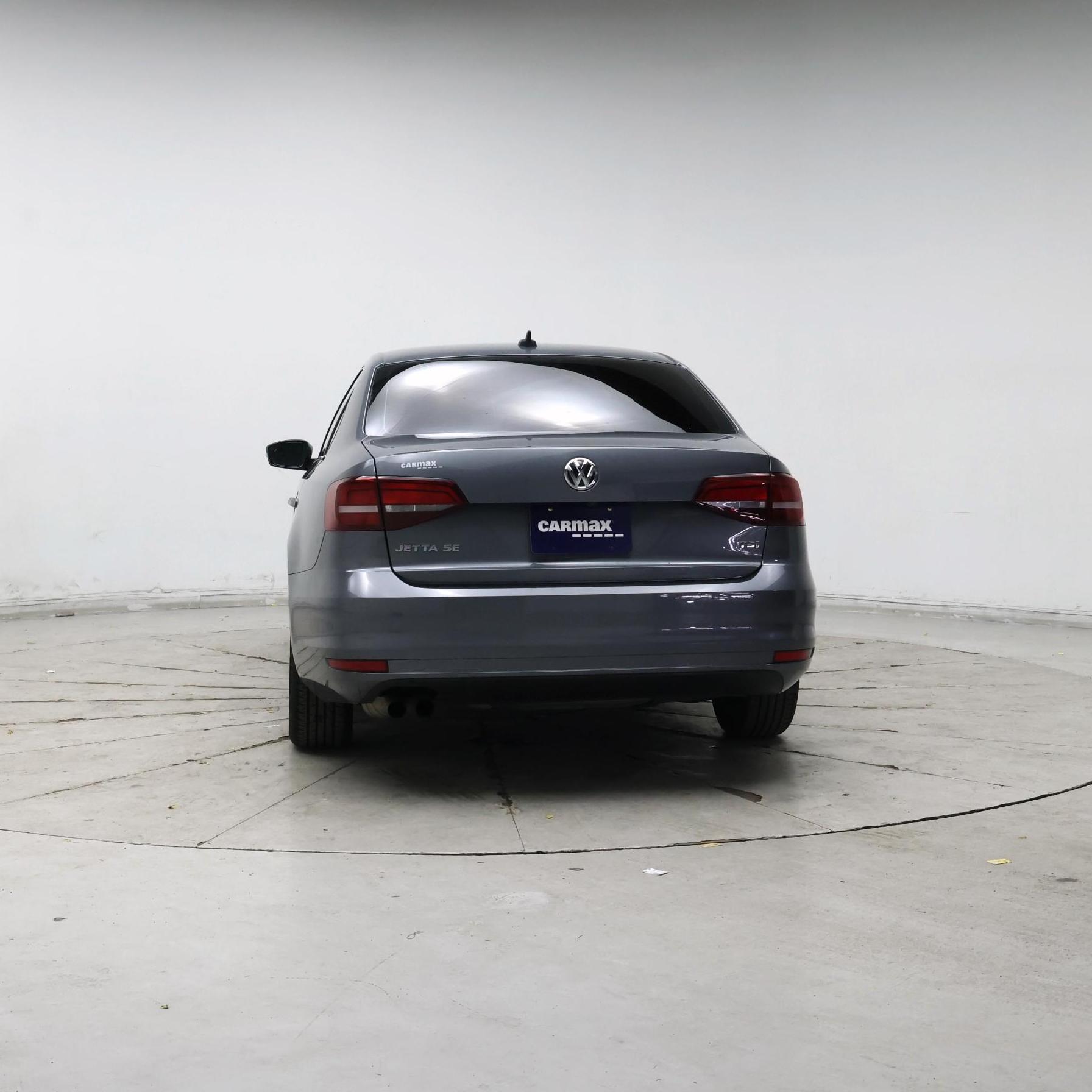 Thumbnail: 2017 Volkswagen Jetta - 6