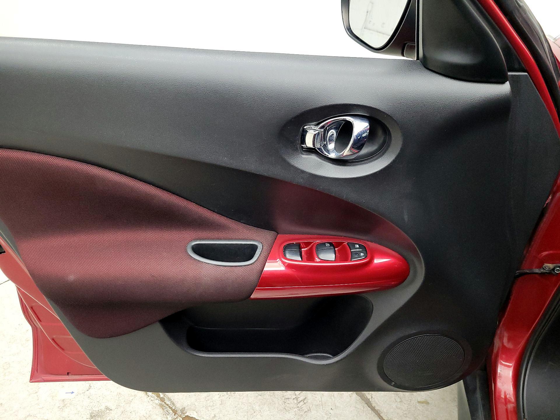 Thumbnail: 2014 Nissan Juke - 12