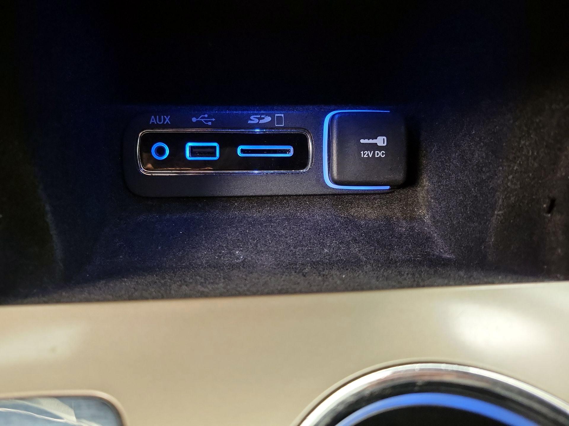 Thumbnail: 2016 Jeep Grand Cherokee - 18