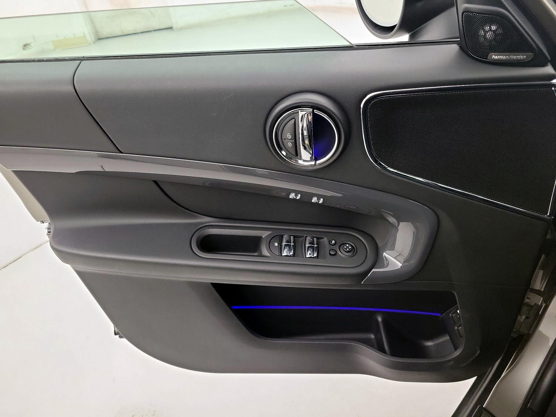 Thumbnail: 2018 MINI Cooper Countryman - 12