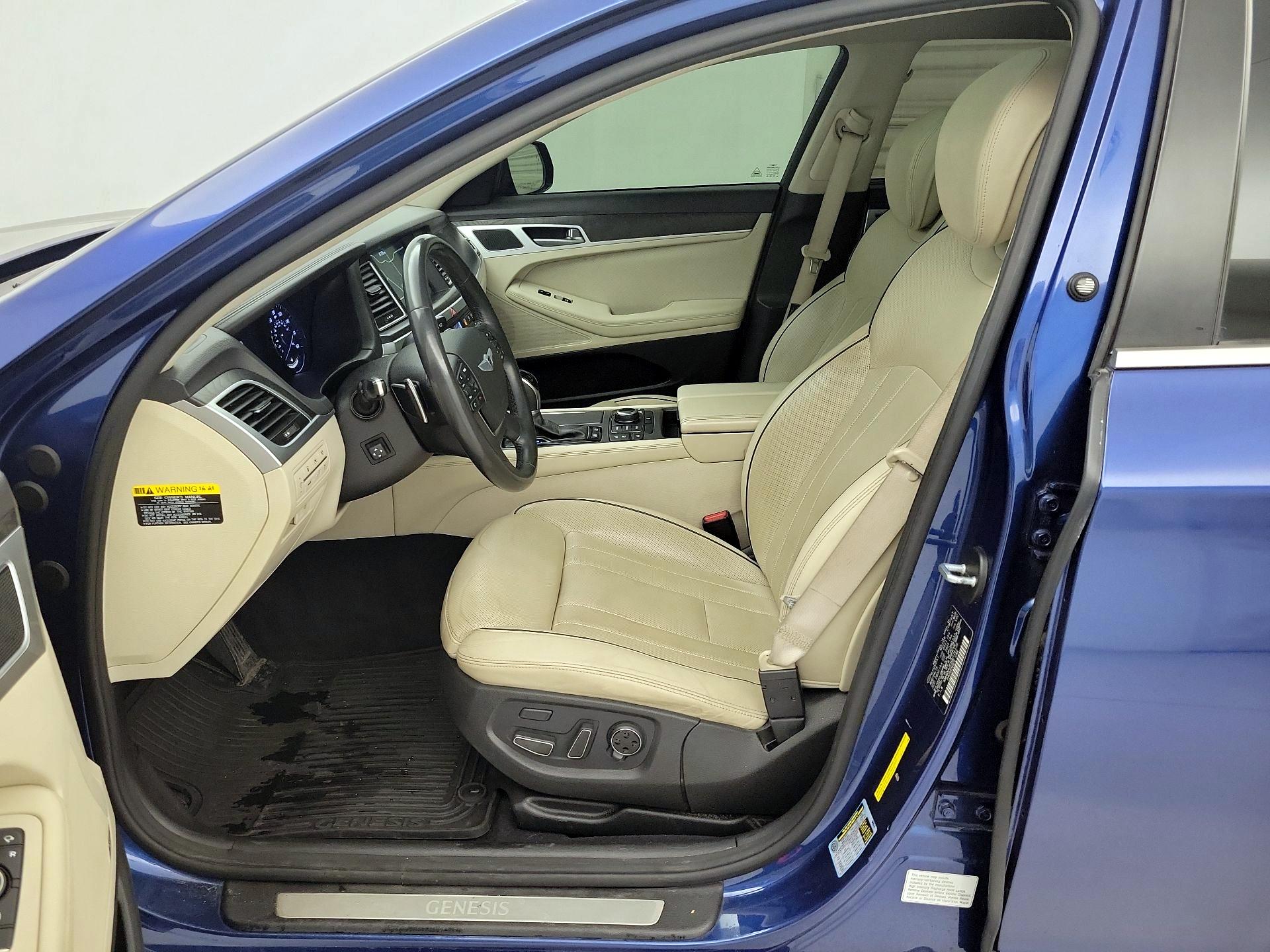 Thumbnail: 2016 Hyundai Genesis - 11