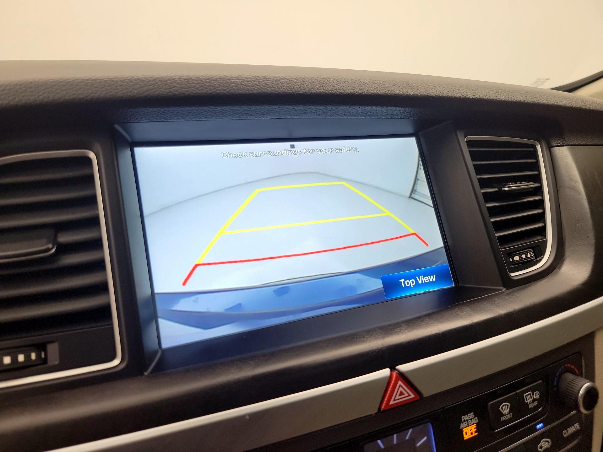 Thumbnail: 2016 Hyundai Genesis - 15