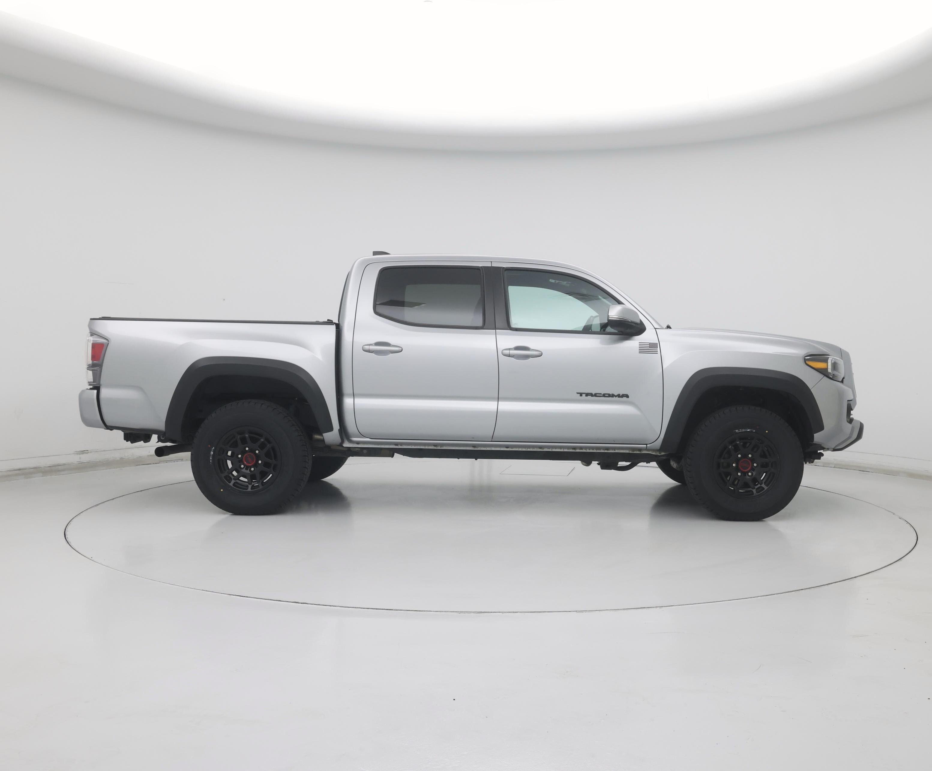 Thumbnail: 2023 Toyota Tacoma - 7