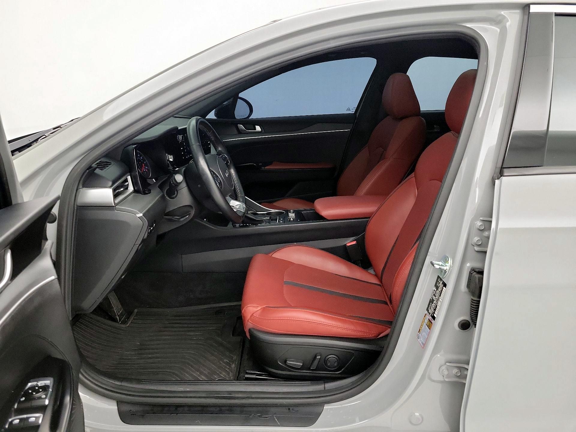 Thumbnail: 2023 Kia K5 - 11