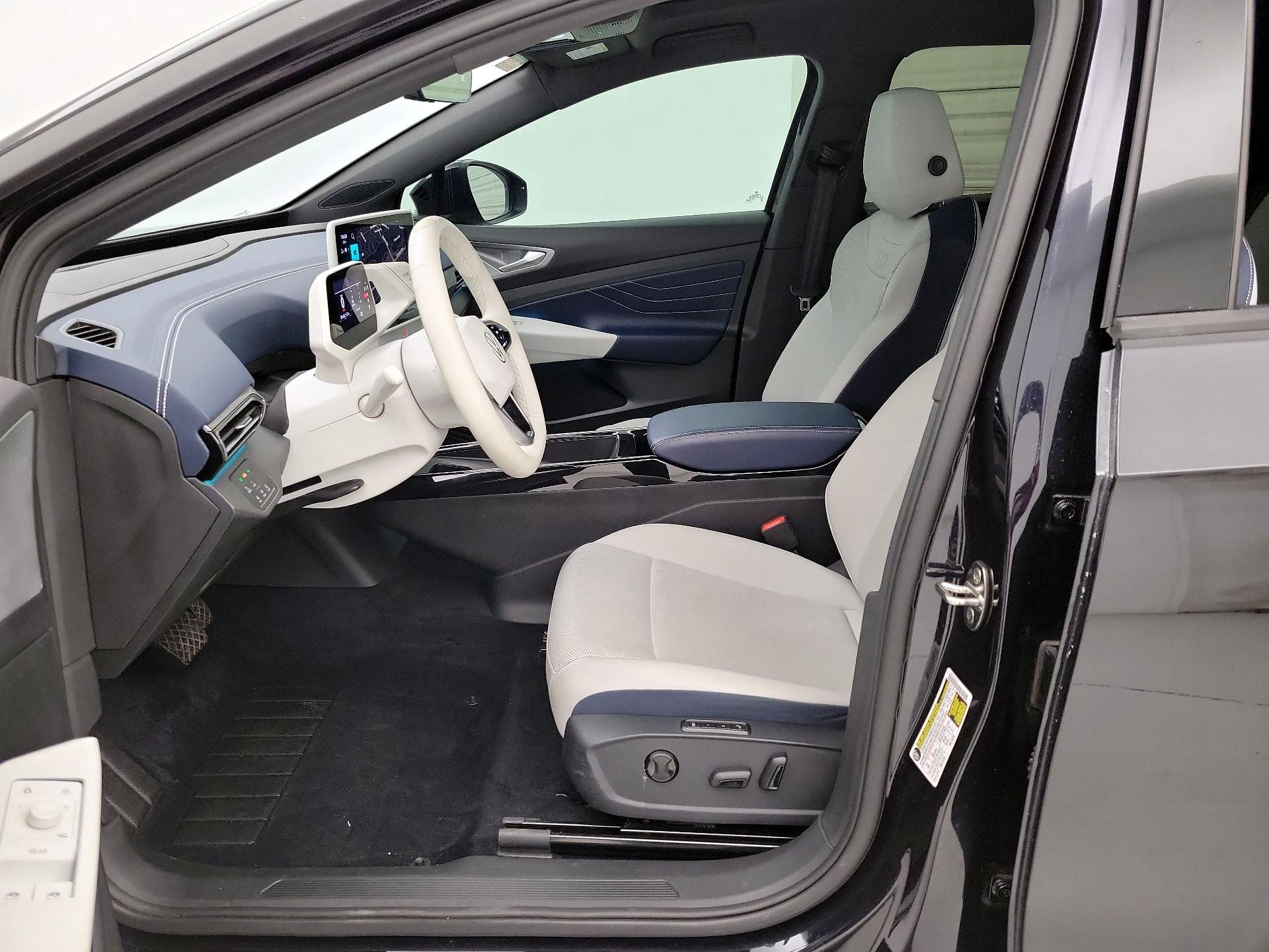 Thumbnail: 2023 Volkswagen ID.4 - 11