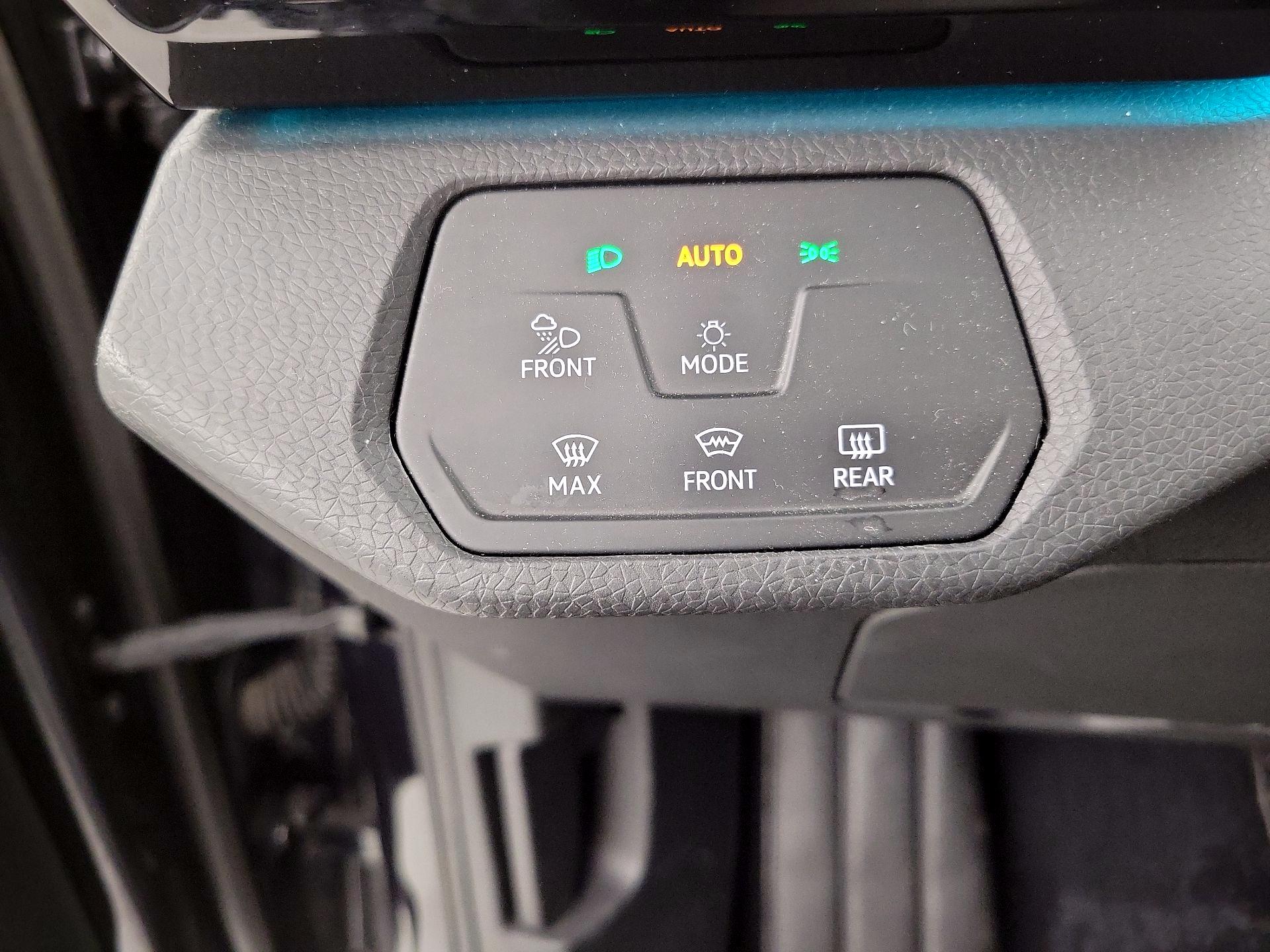 Thumbnail: 2023 Volkswagen ID.4 - 13