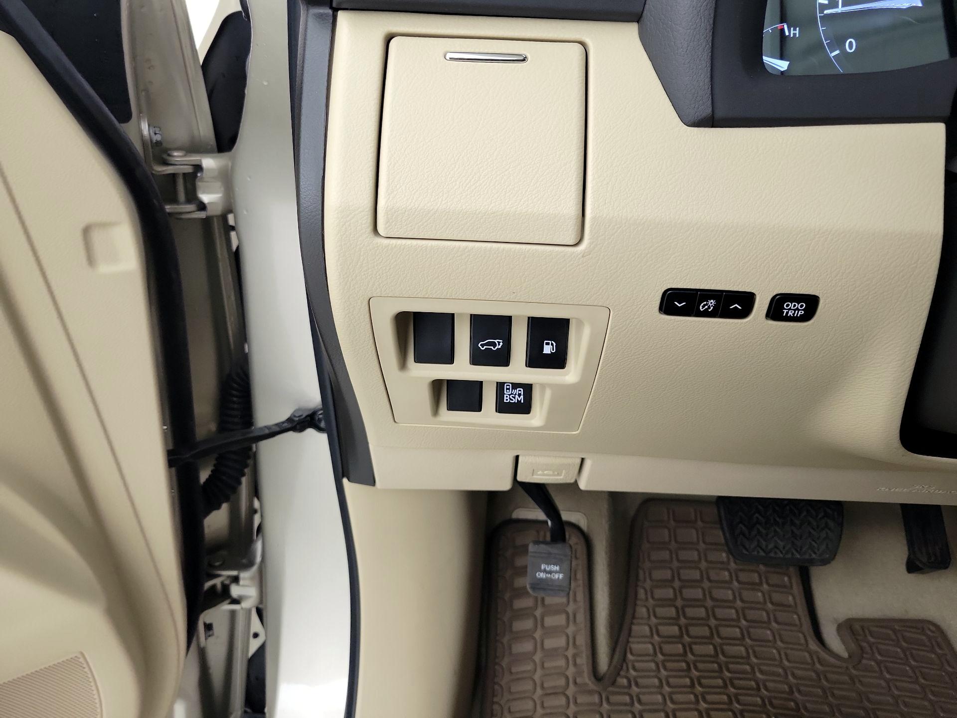 Thumbnail: 2015 Lexus RX - 13