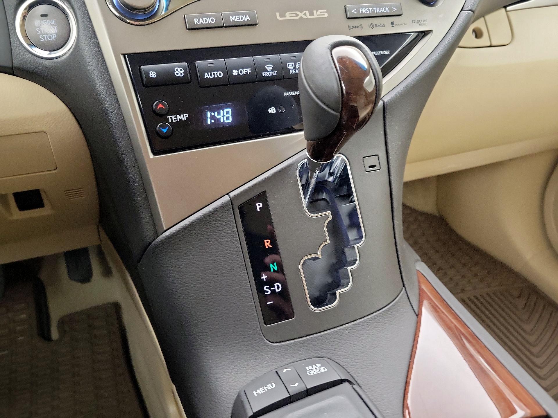 Thumbnail: 2015 Lexus RX - 18