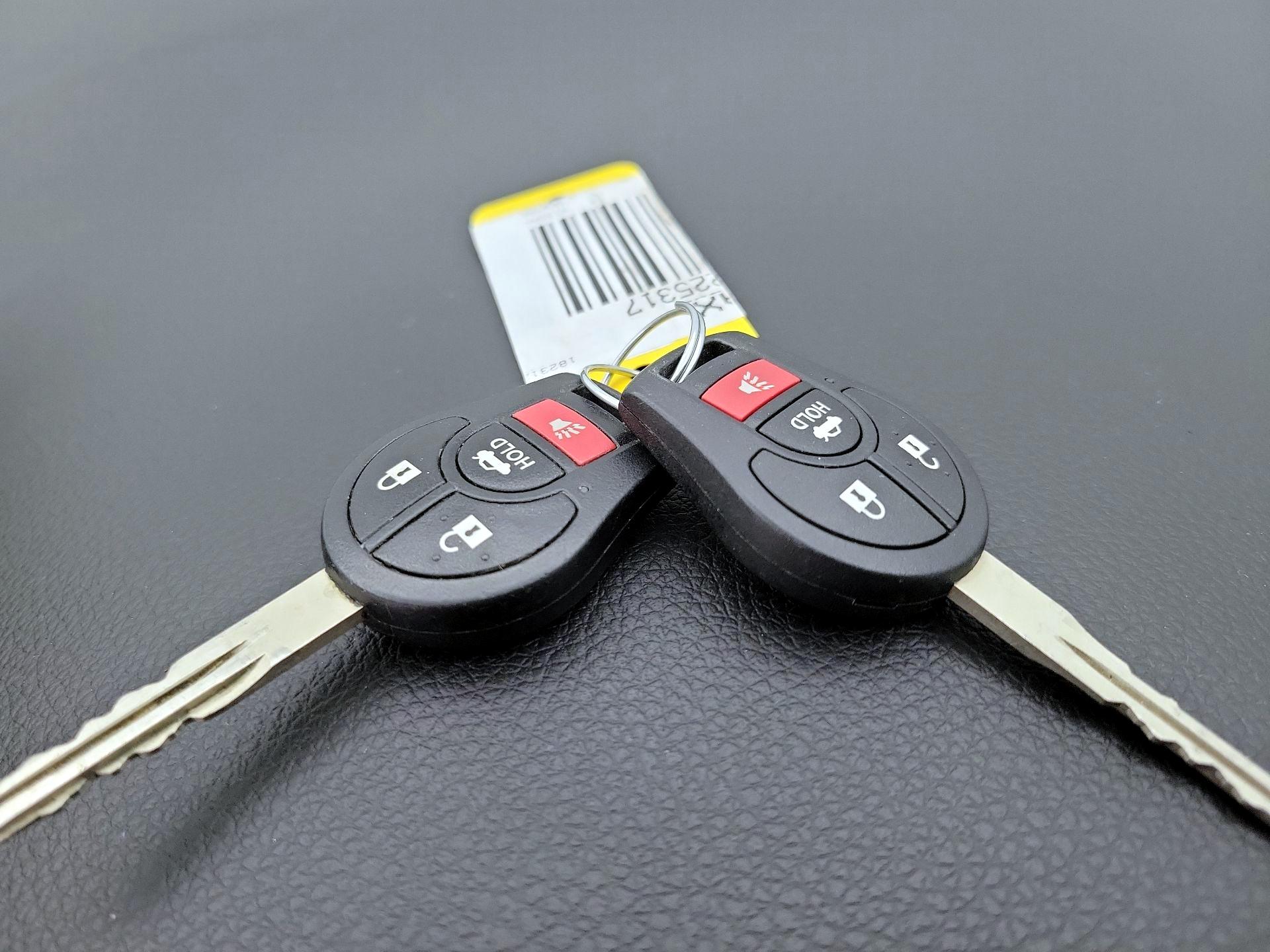 Thumbnail: 2014 Nissan Sentra - 20