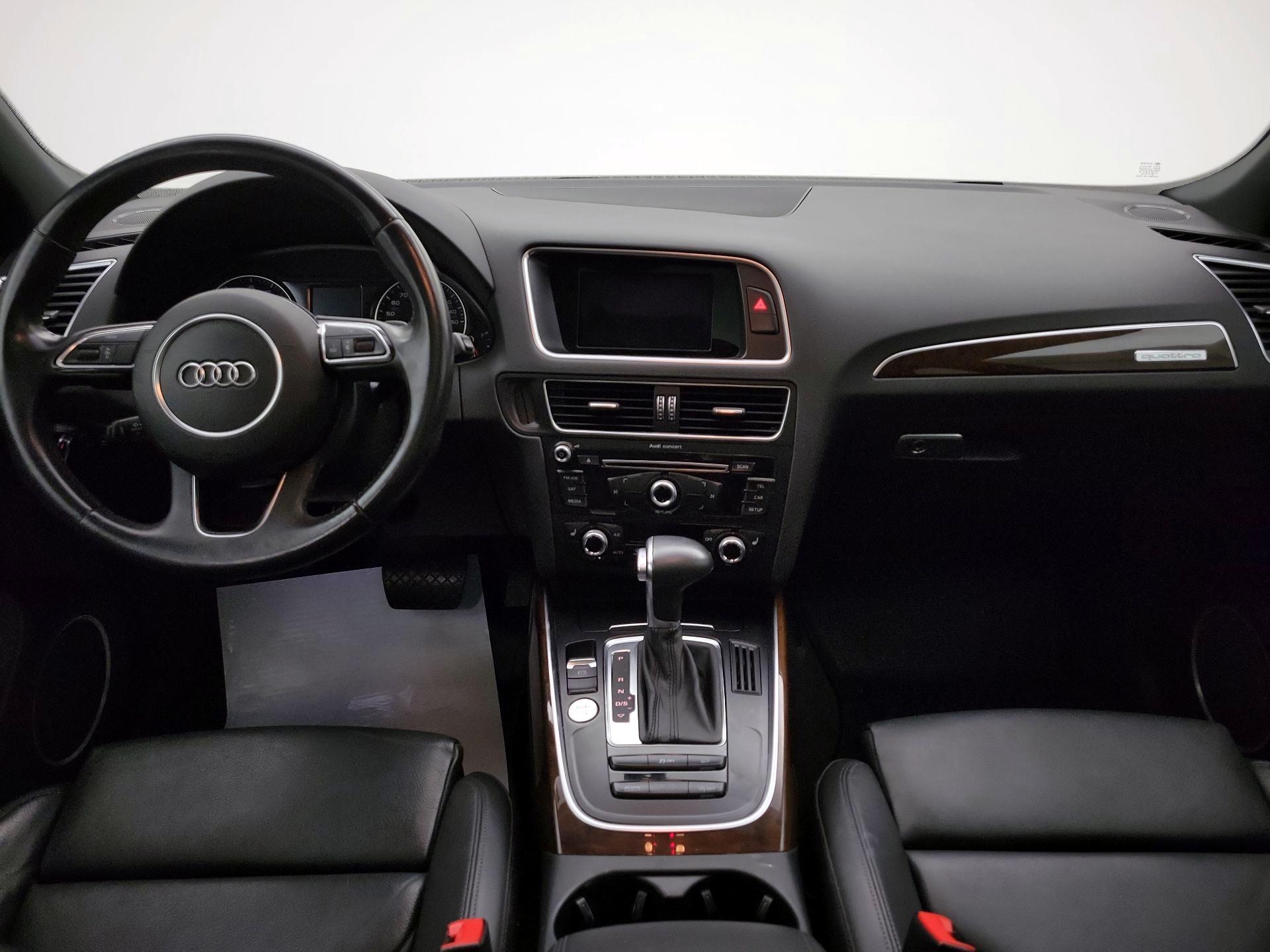 Thumbnail: 2015 Audi Q5 - 9