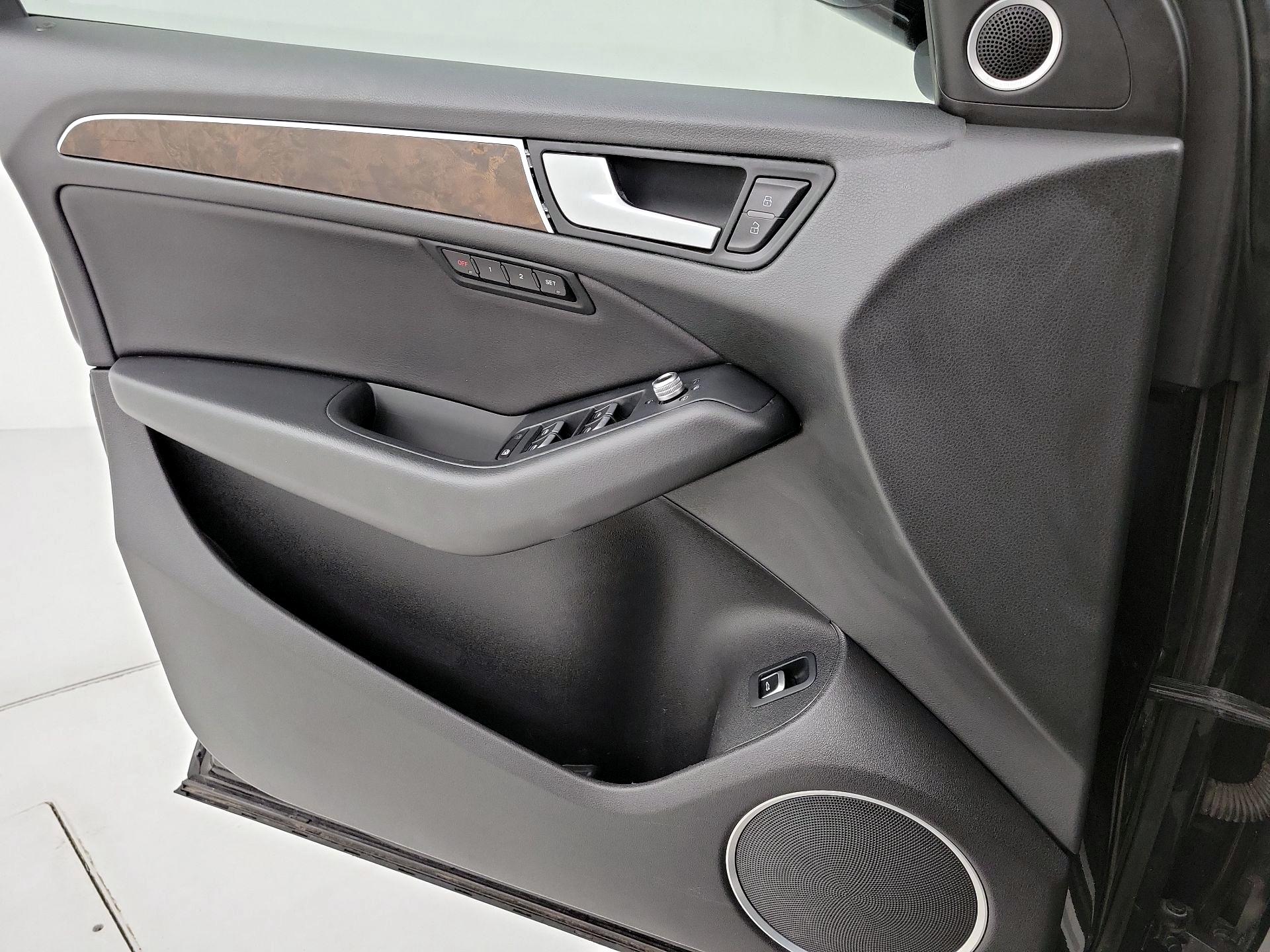 Thumbnail: 2015 Audi Q5 - 12