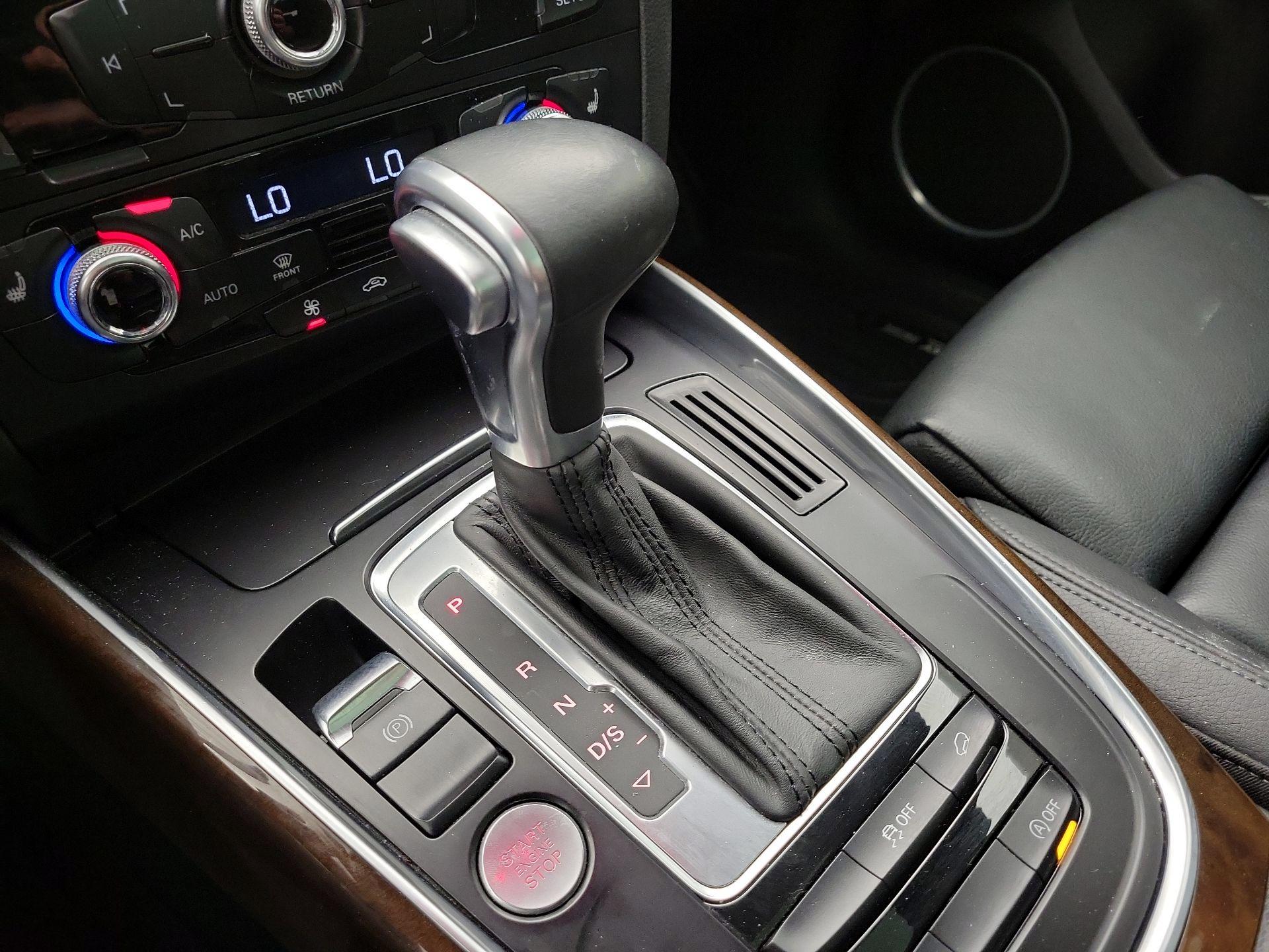 Thumbnail: 2015 Audi Q5 - 16