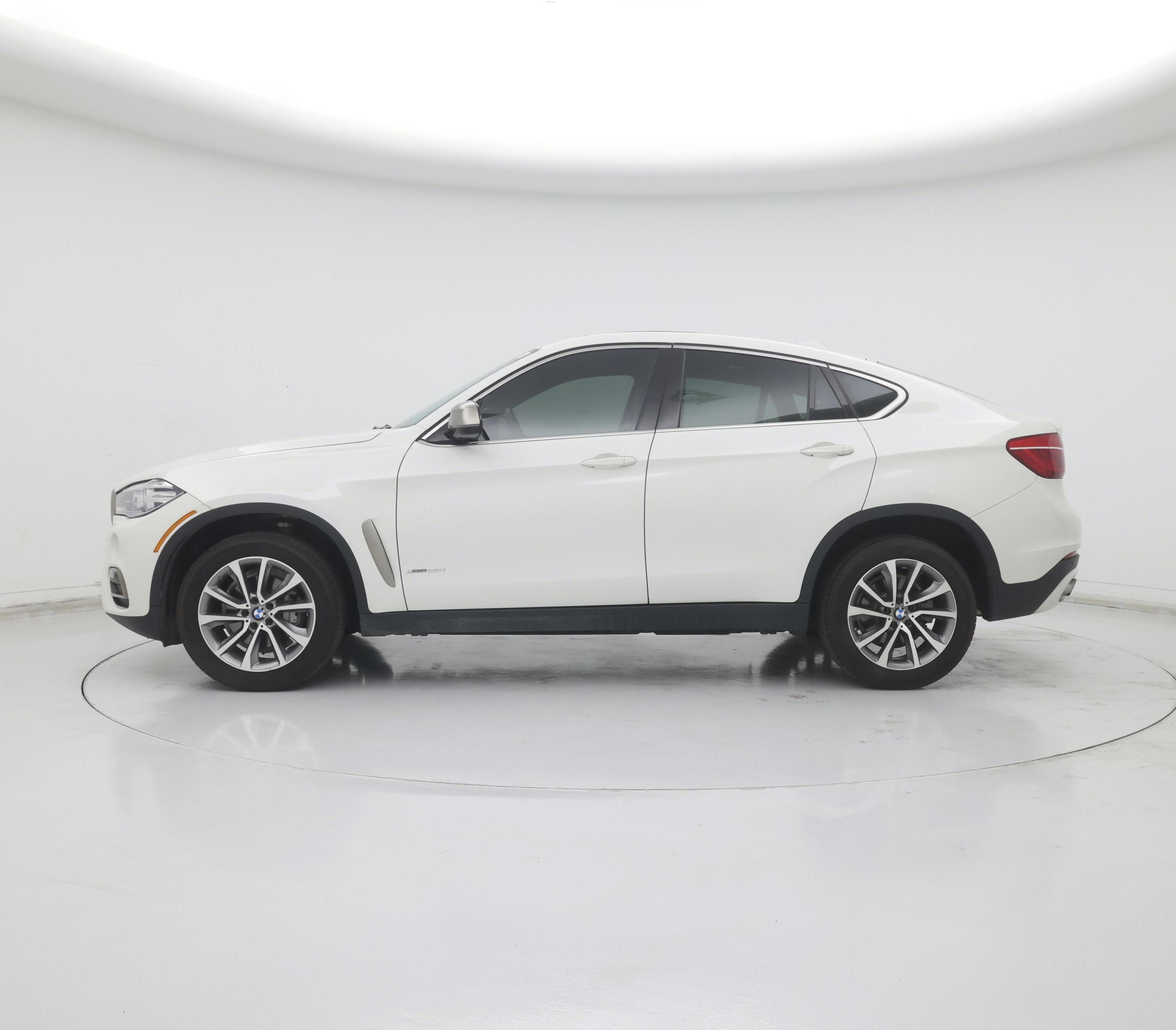 Thumbnail: 2017 BMW X6 - 3