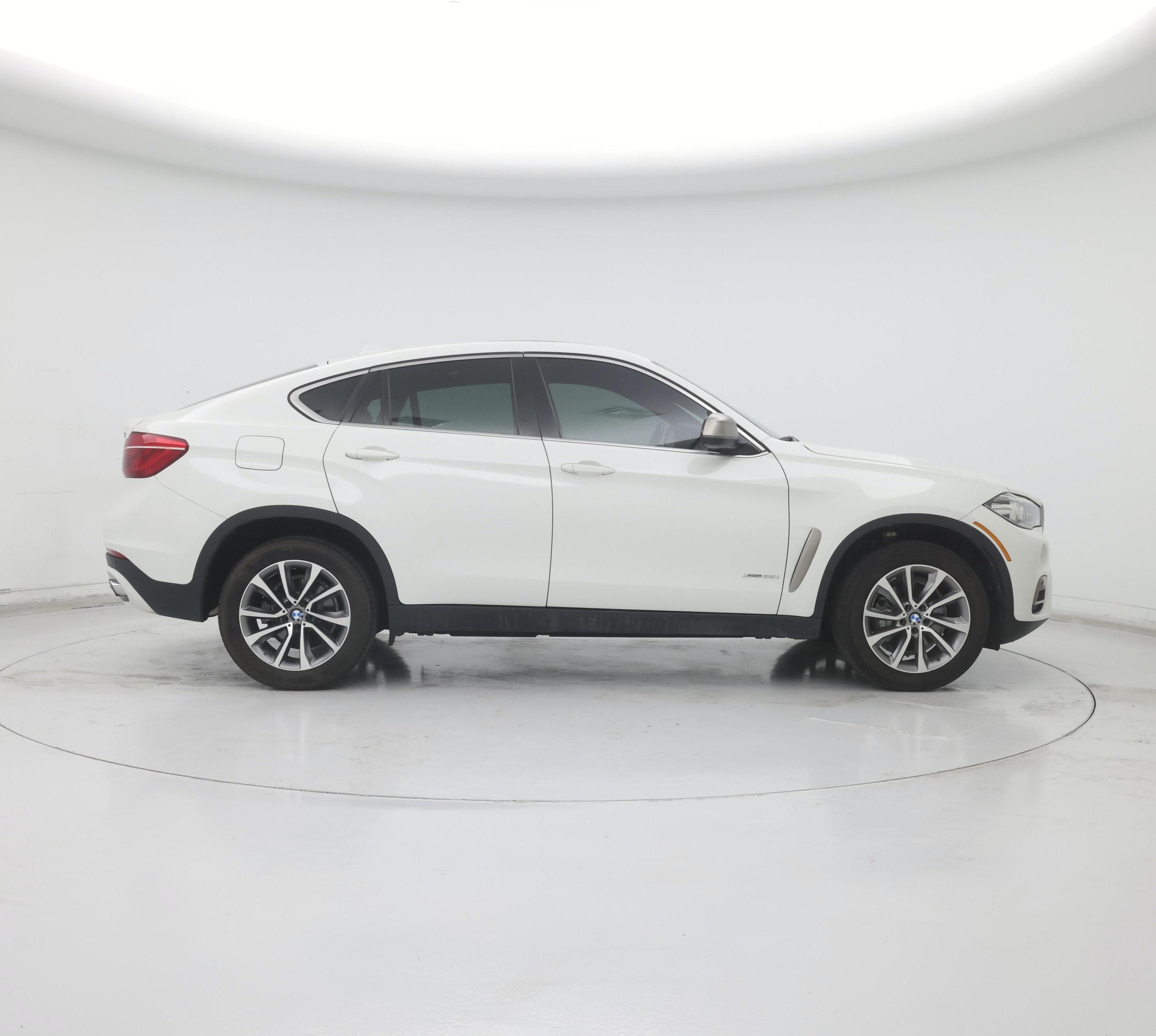 Thumbnail: 2017 BMW X6 - 7