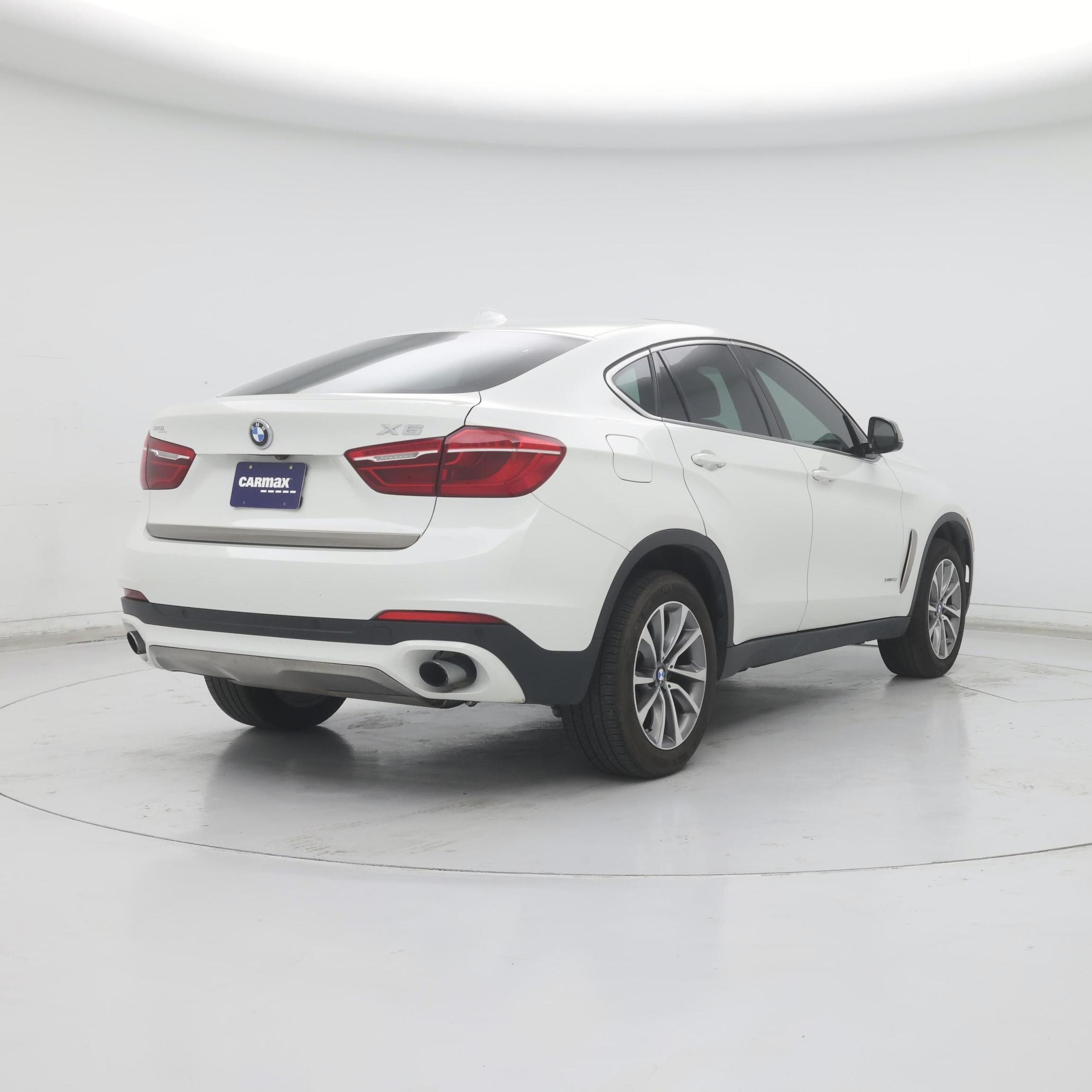 Thumbnail: 2017 BMW X6 - 8