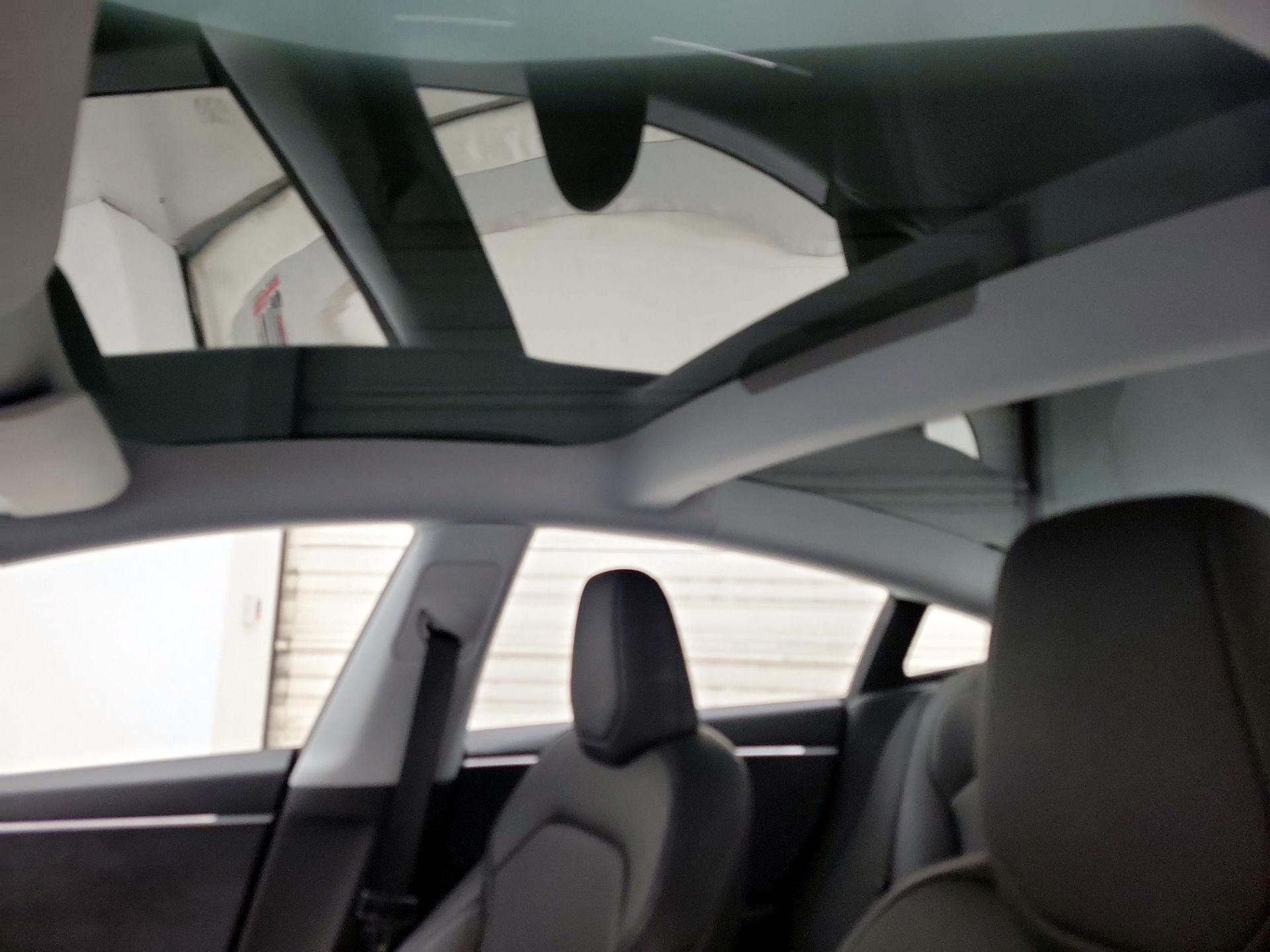 Thumbnail: 2025 Tesla Model 3 - 18