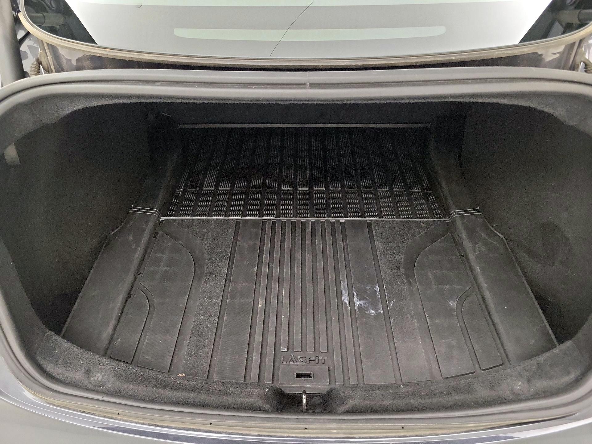 Thumbnail: 2025 Tesla Model 3 - 20